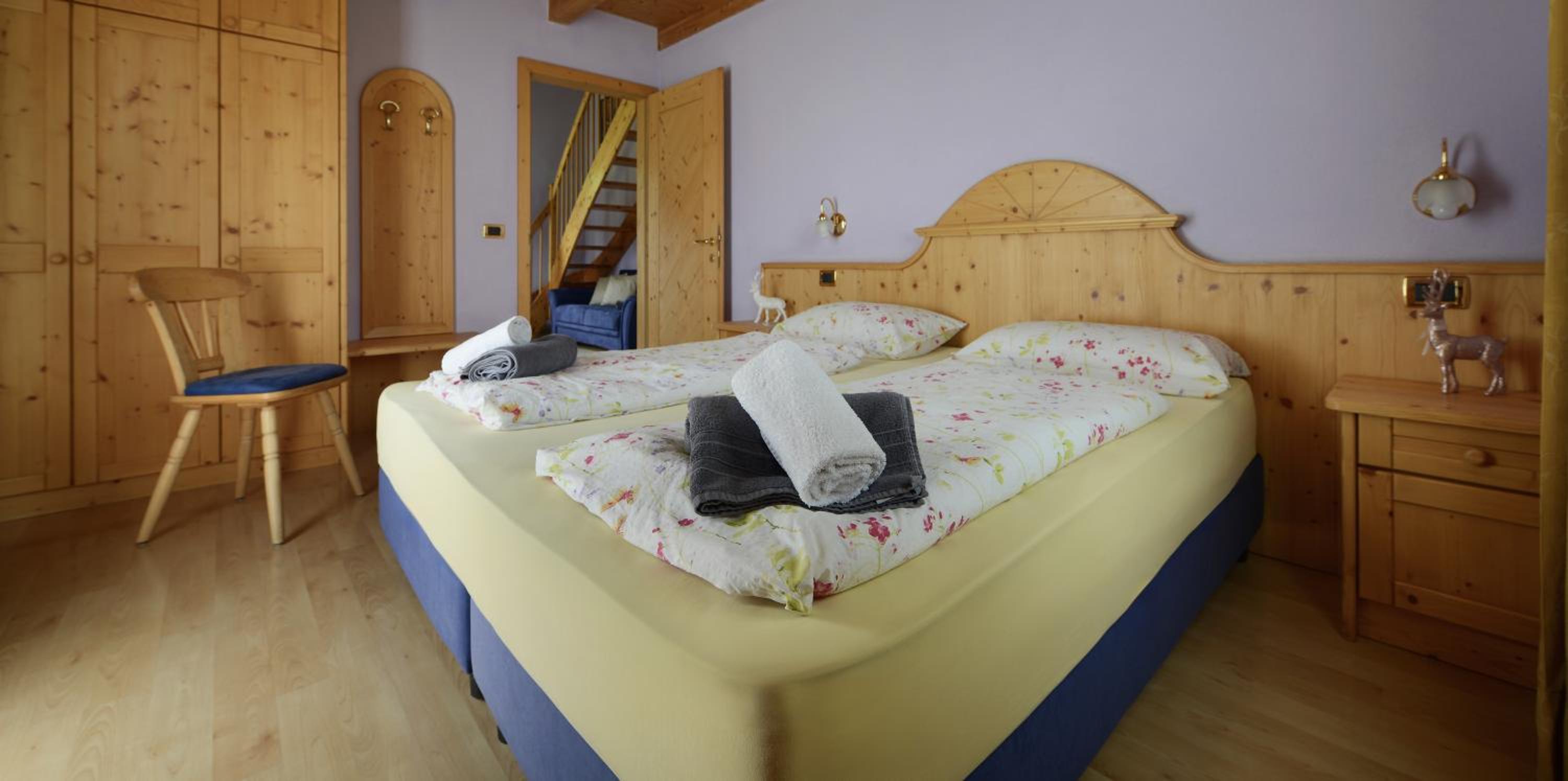 Two-Bedroom Apartment - Split Level