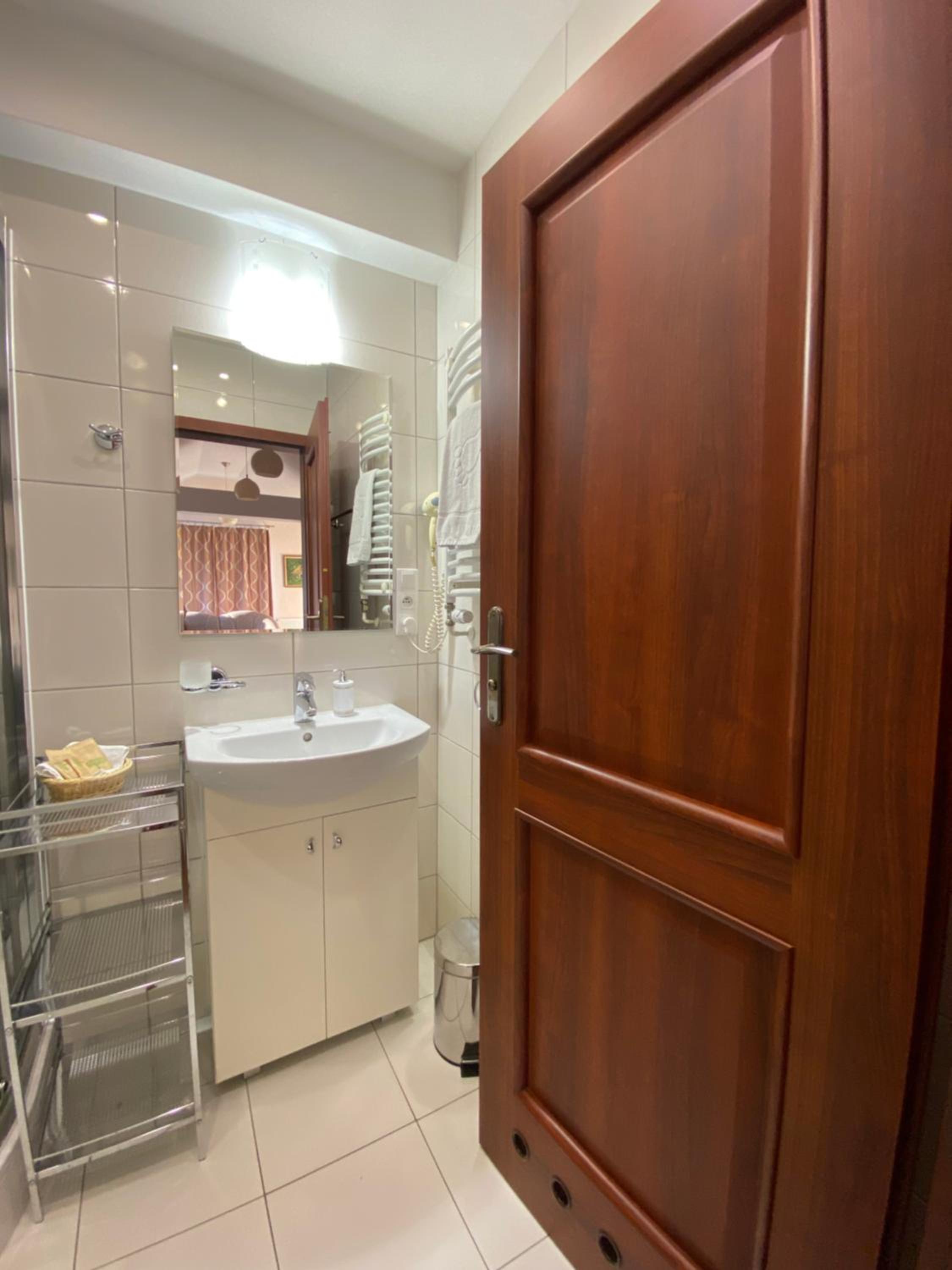 Deluxe Double Room - Photo 4