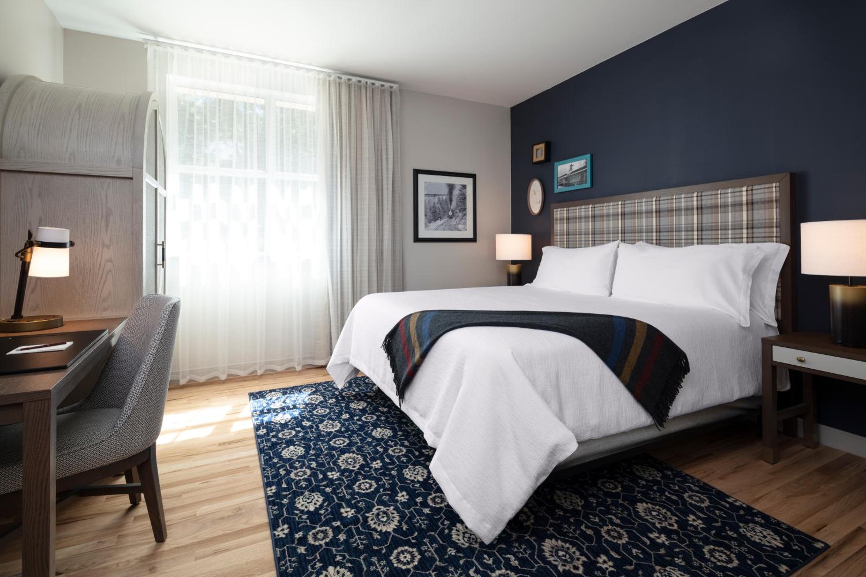 King Bed Interior View