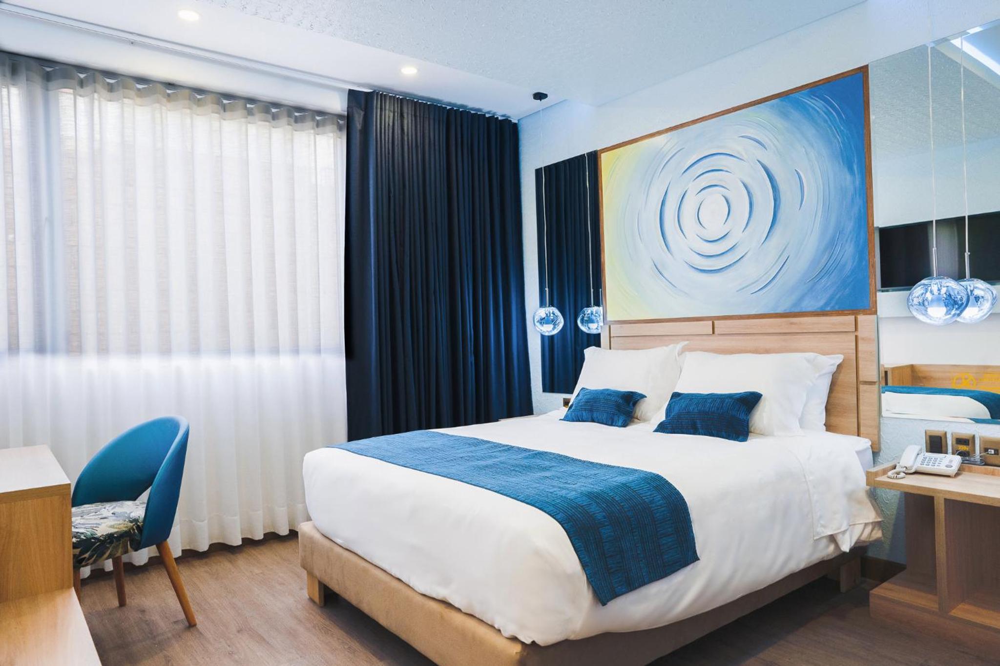Deluxe Queen Room photo 3