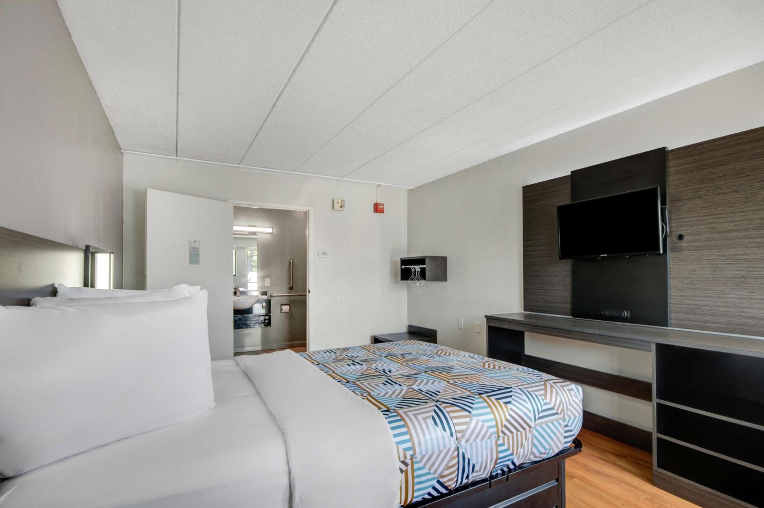 Double Room - Disability Access - Photo 3