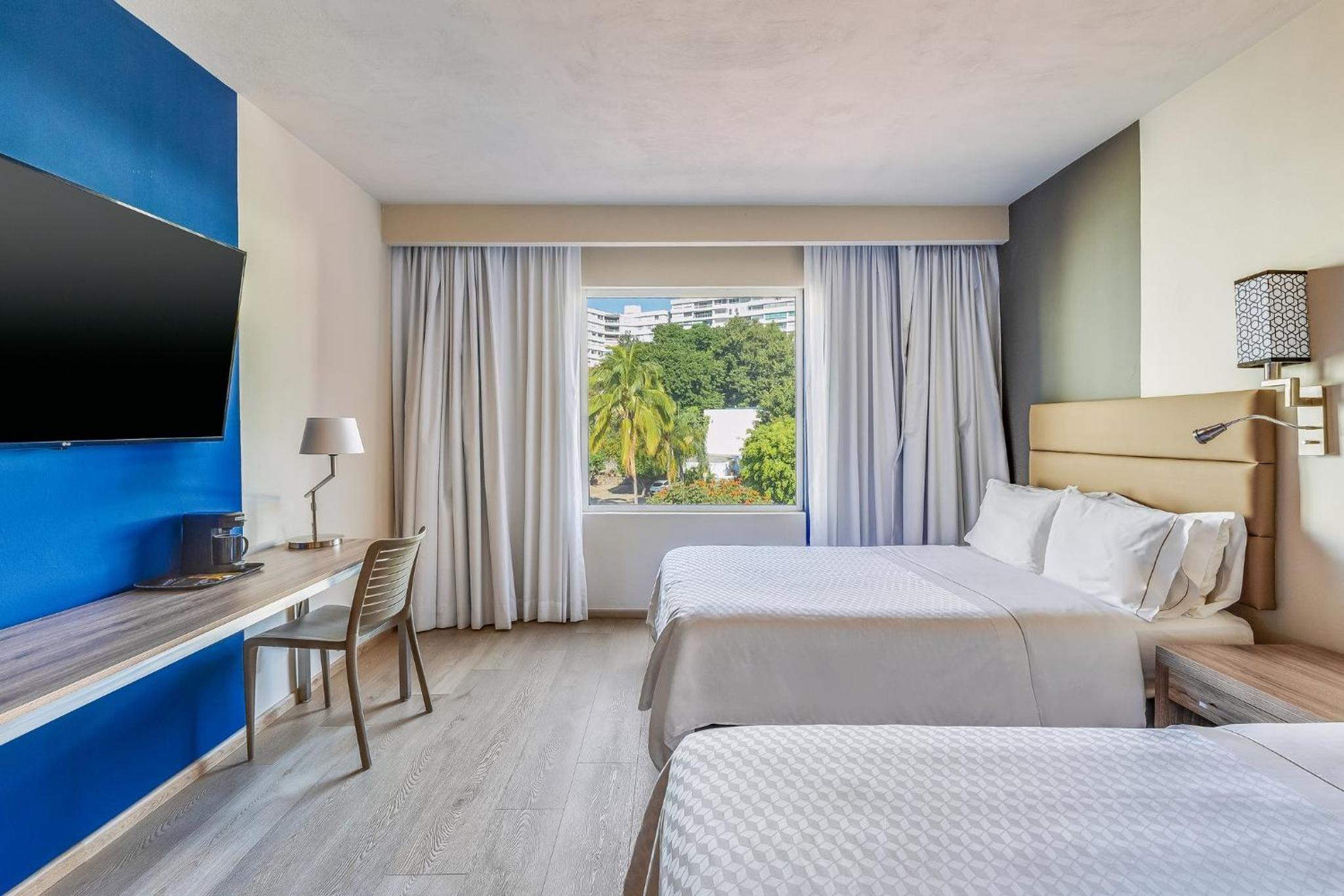 Deluxe Double Room with Pool View - Photo 1