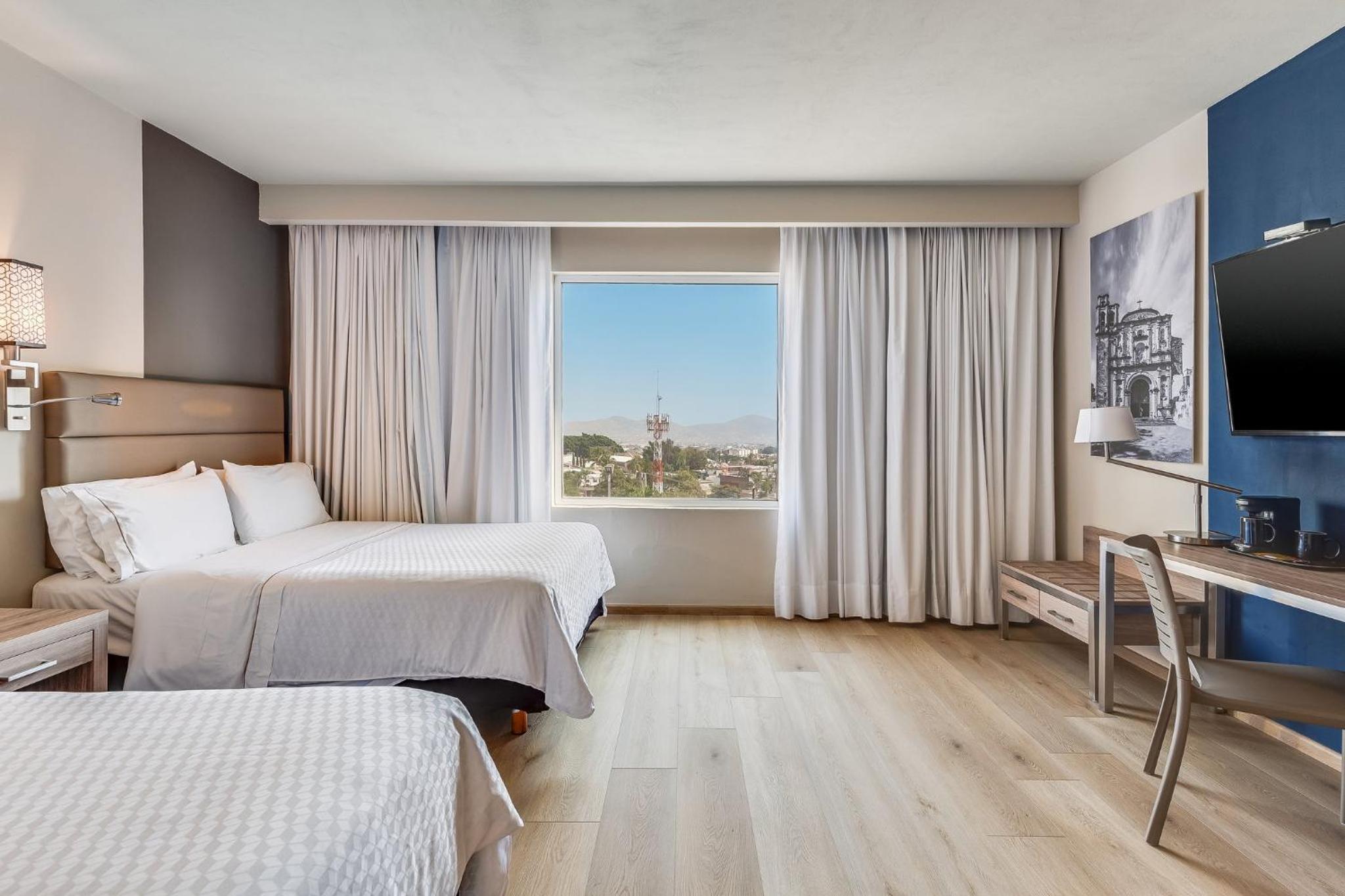Executive Room, 2 Double - Photo 1