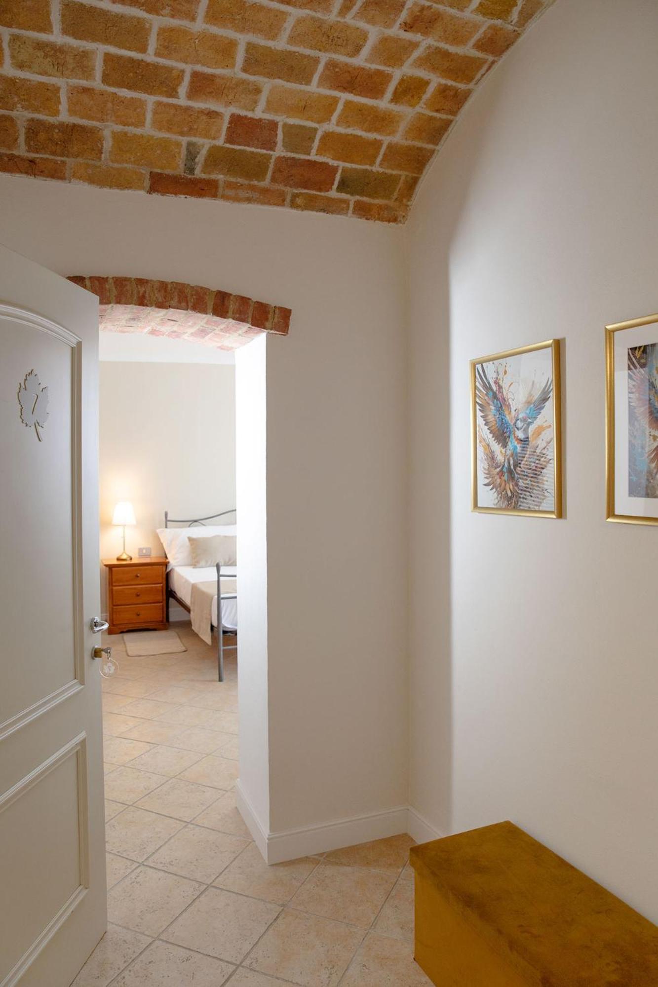 Double Room with Balcony photo 3