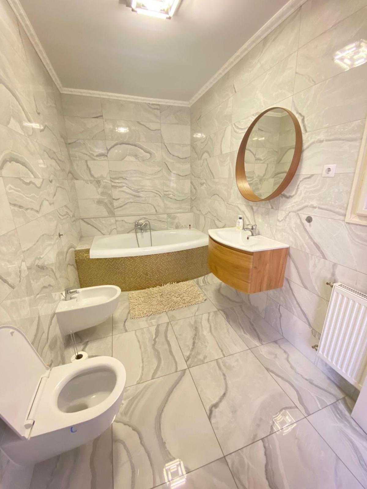 Two-Bedroom Apartment - Photo 32
