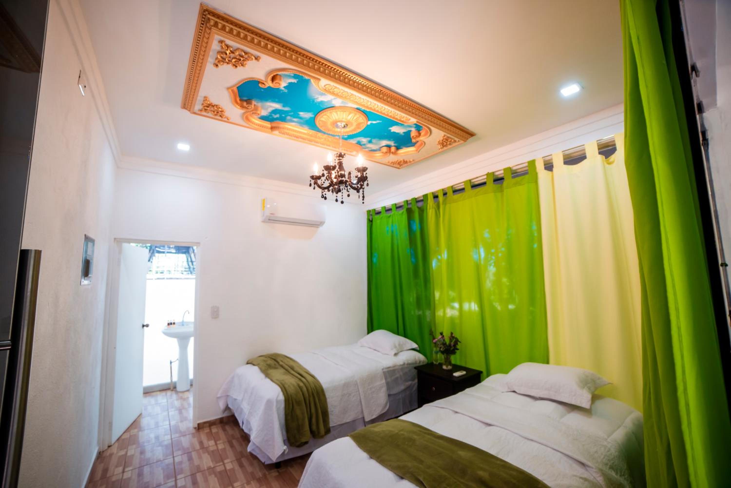 Economy Double Room photo 3