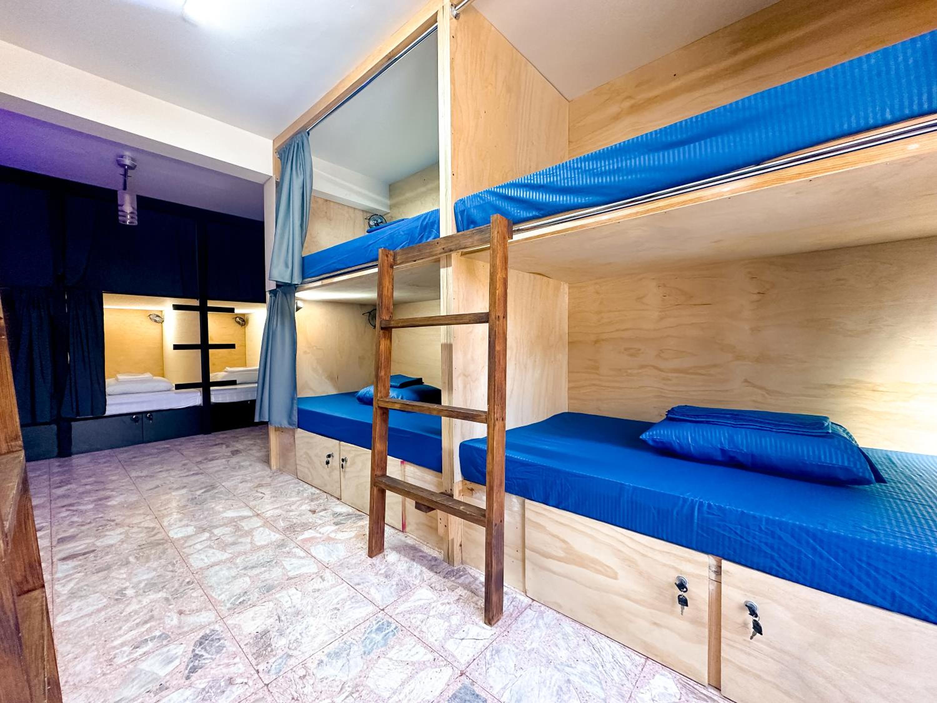 Bed In 6-Bed Mixed Dormitory Room photo 2