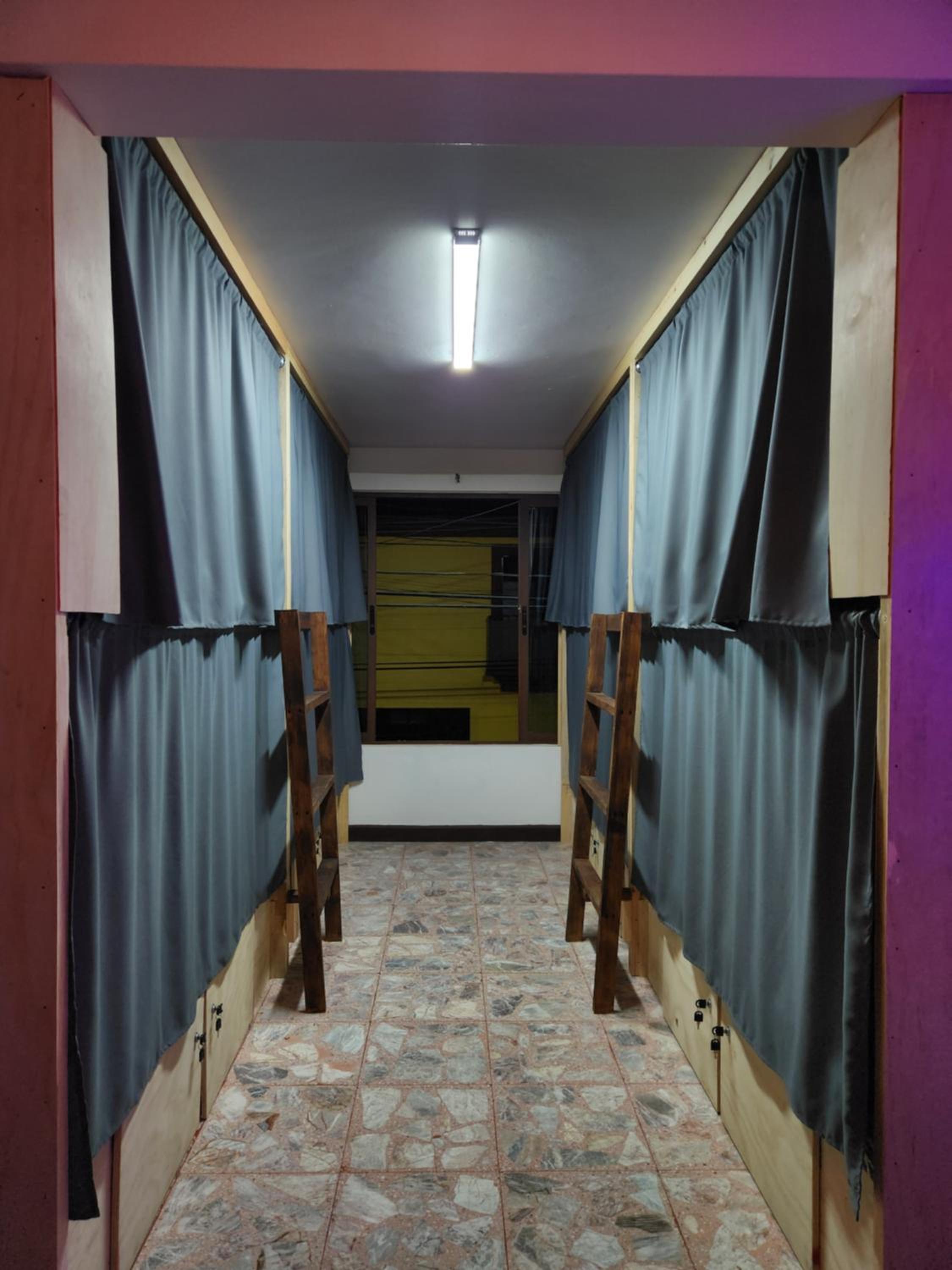Bed In 6-Bed Mixed Dormitory Room photo 3