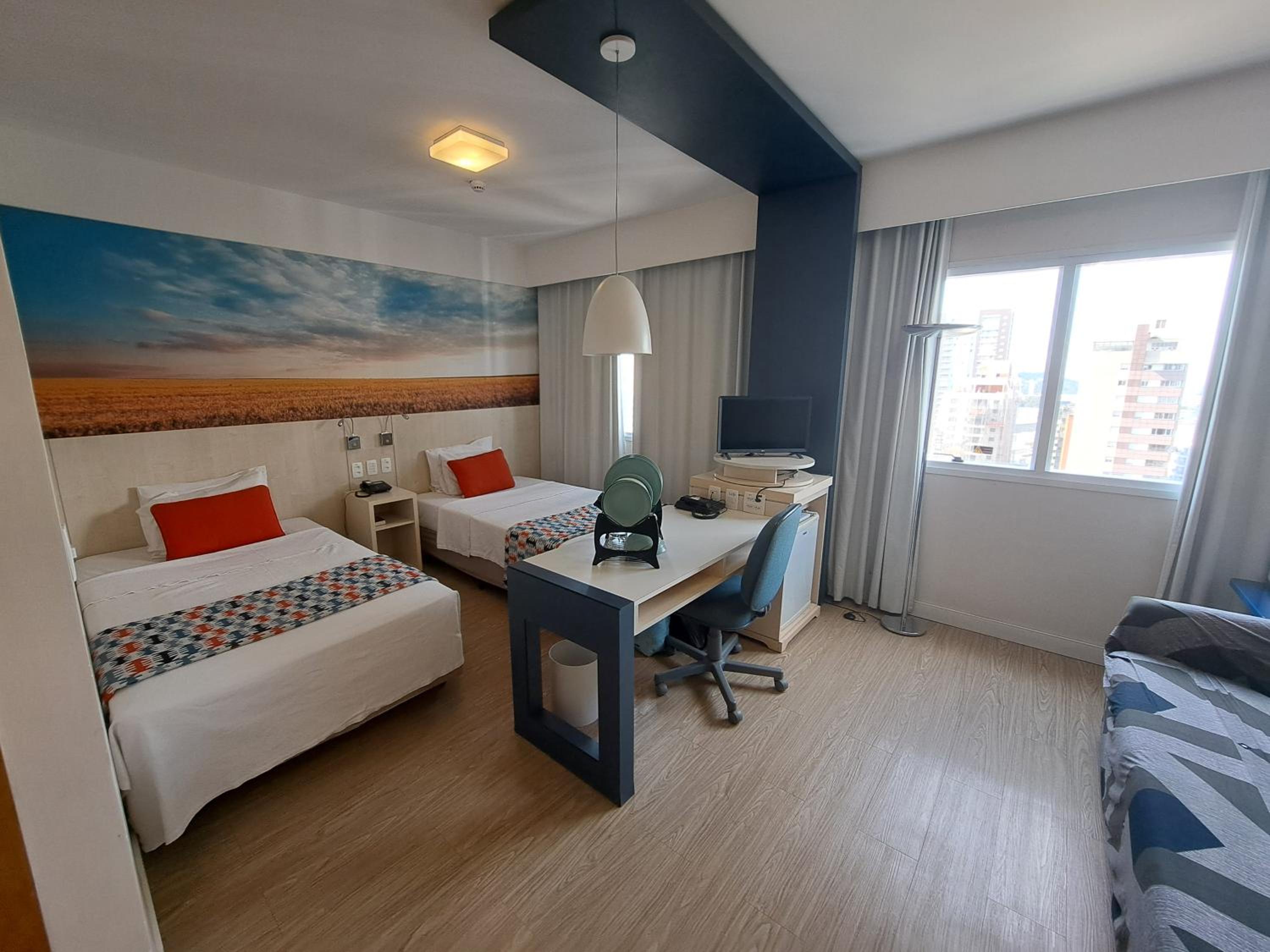 Suite with City View