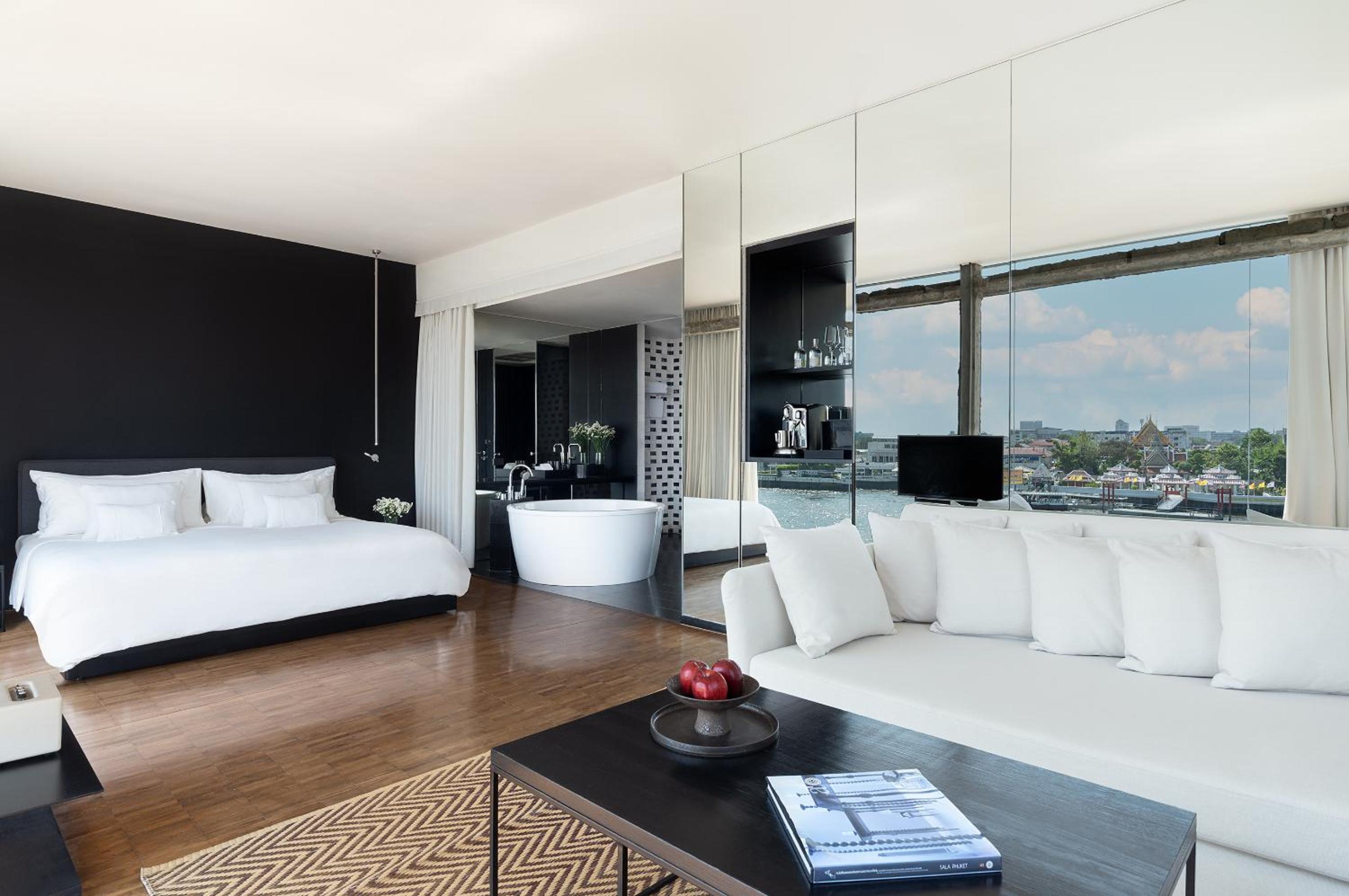 Wat Arun River View Suite photo 3