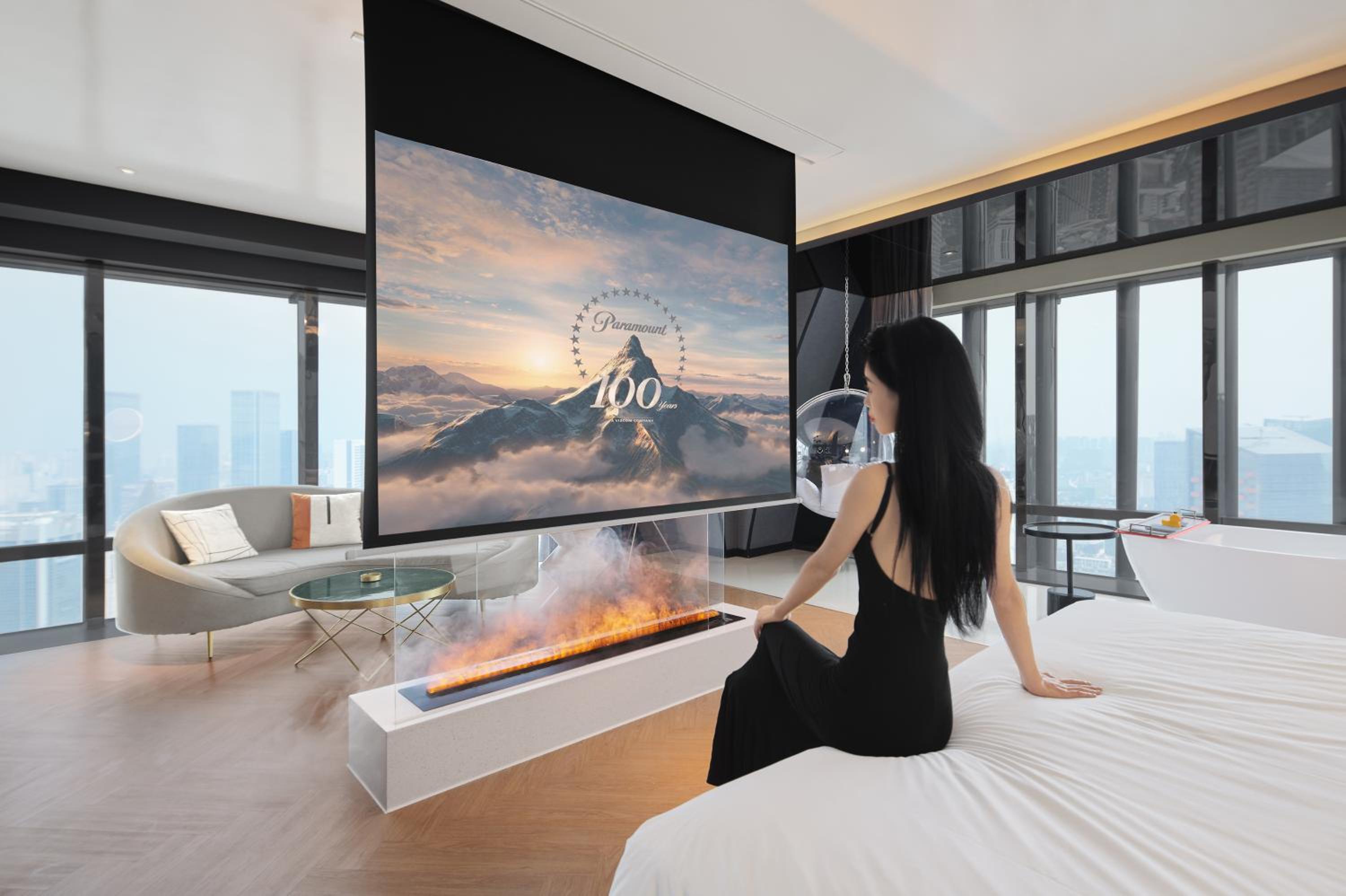270° City-view Deluxe Suite - 1 Bedroom photo 2