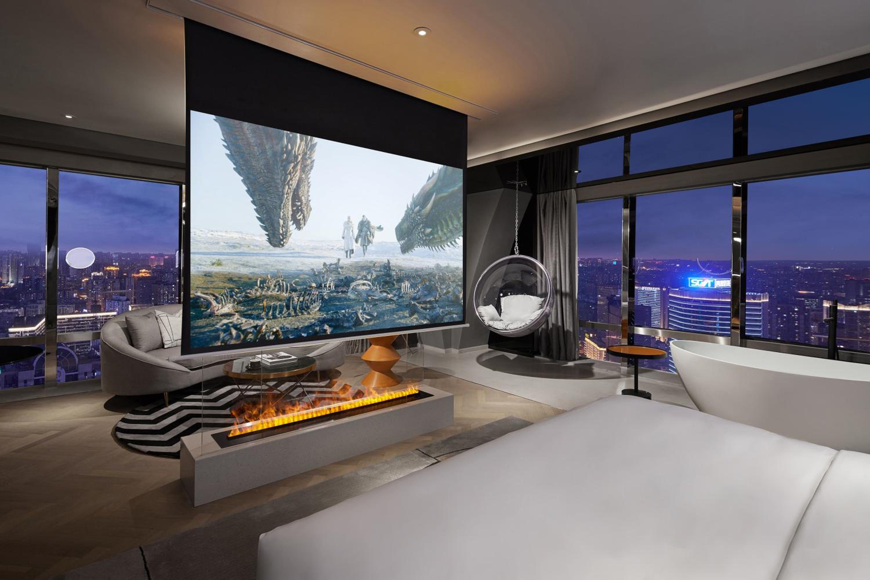 270° City-view Deluxe Suite - 1 Bedroom photo 1