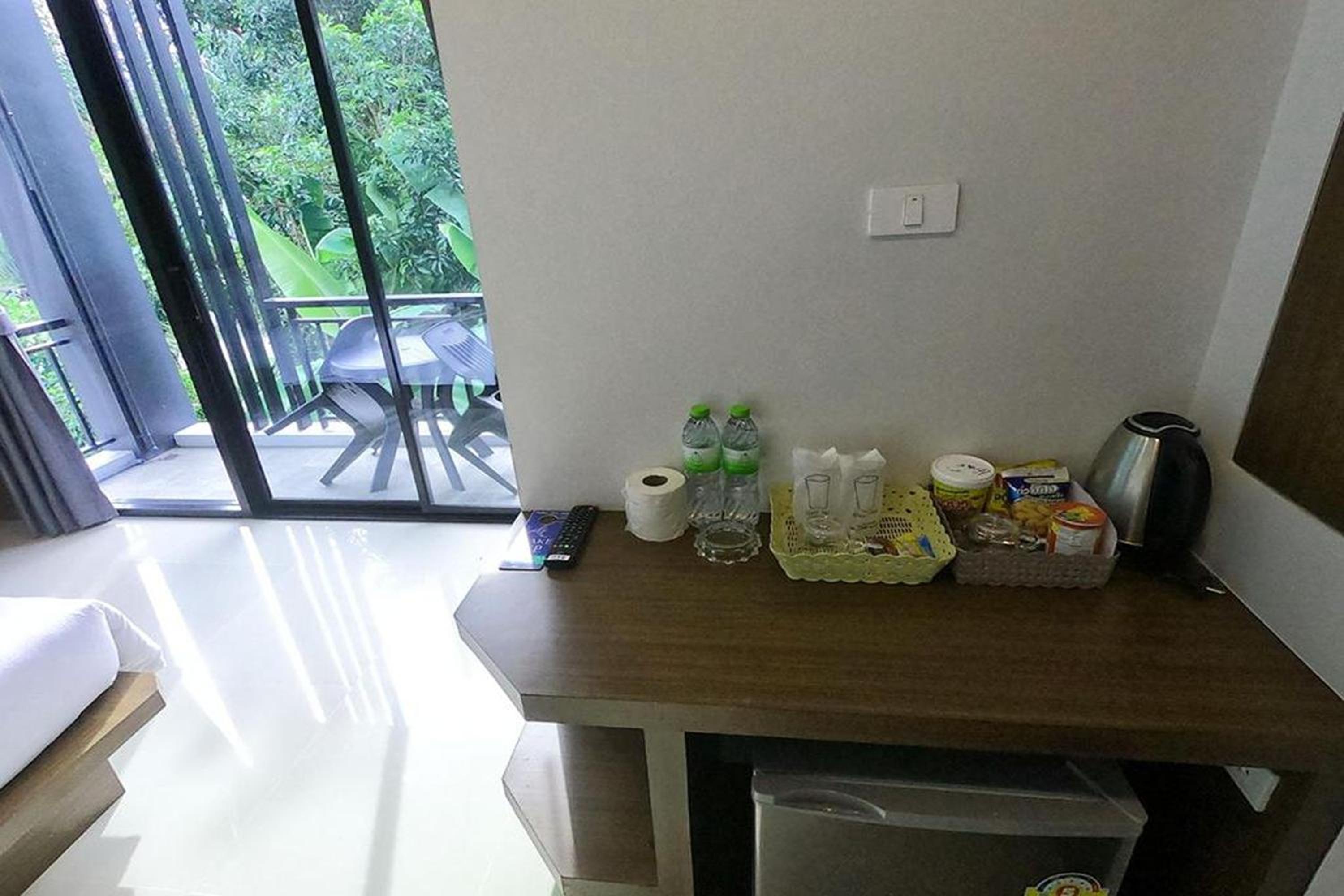 Standard Double Room - Photo 7