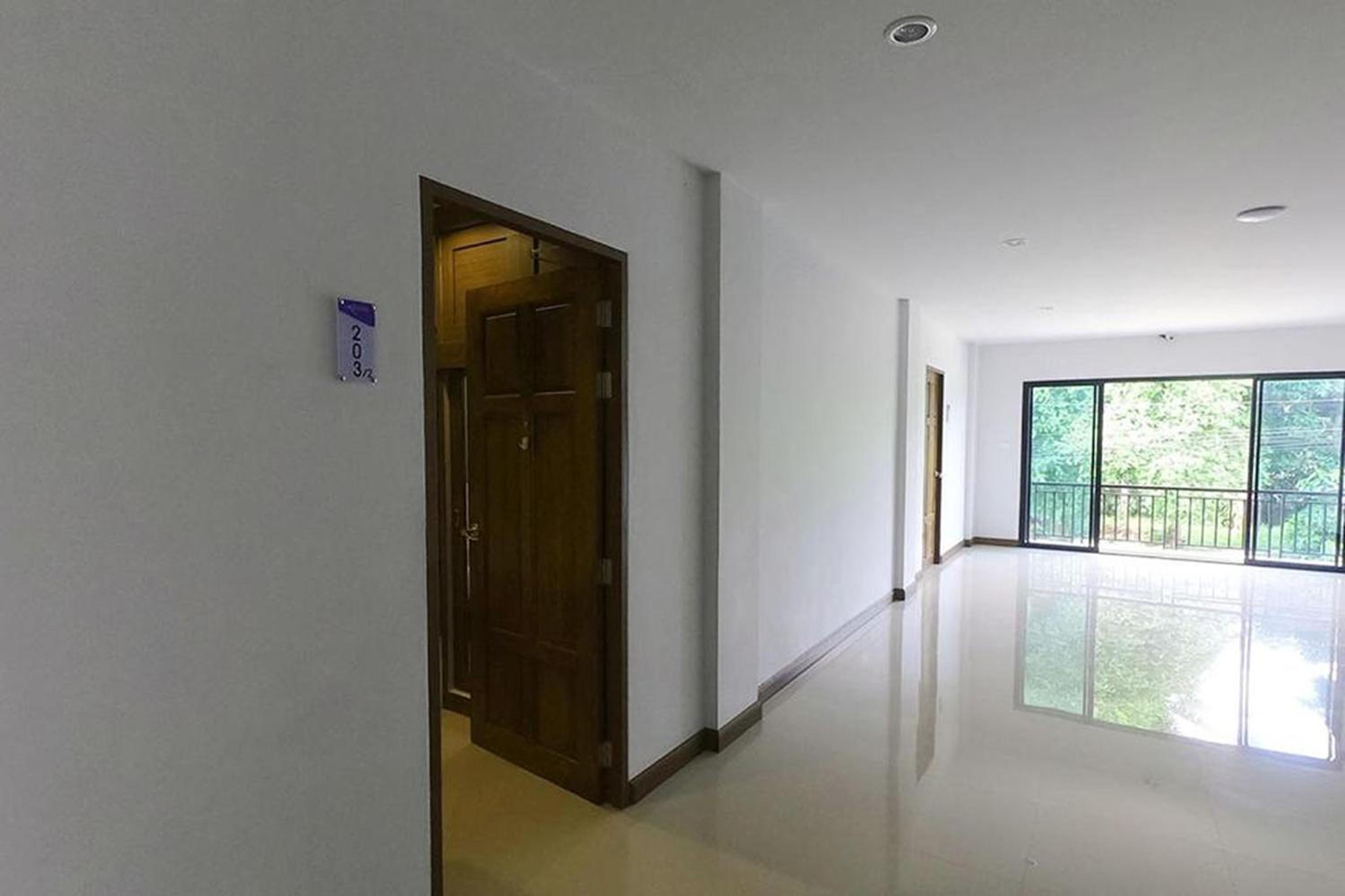 Deluxe Family Room - Photo 8