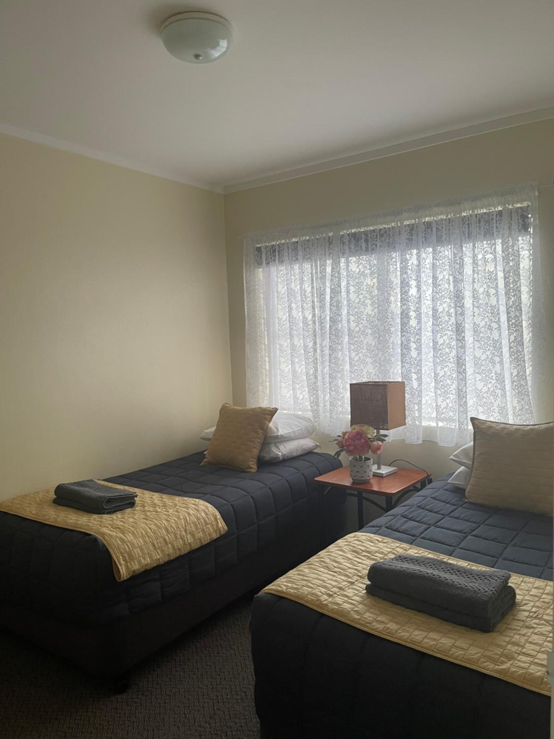 Two-Bedroom Apartment with Balcony photo 2