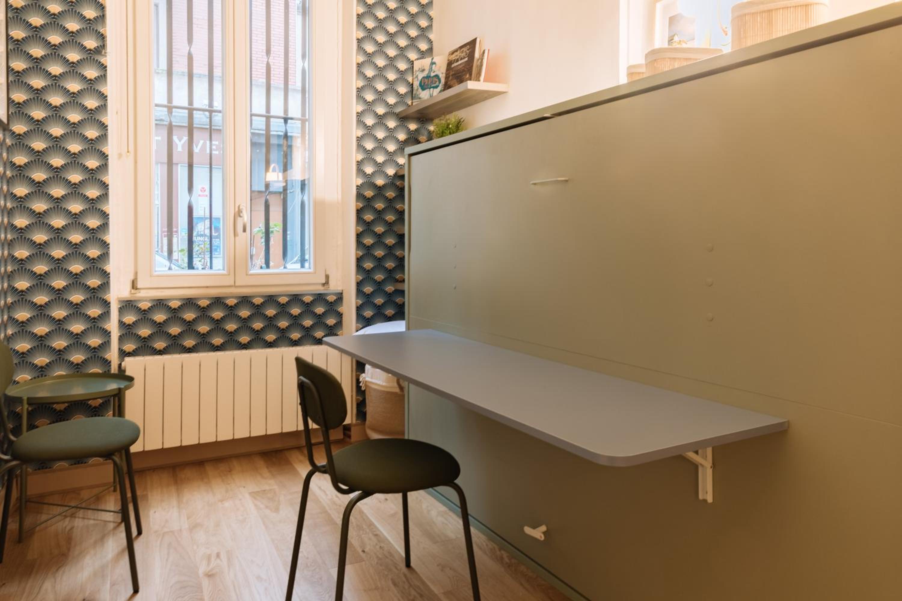 Studio Apartment photo 2