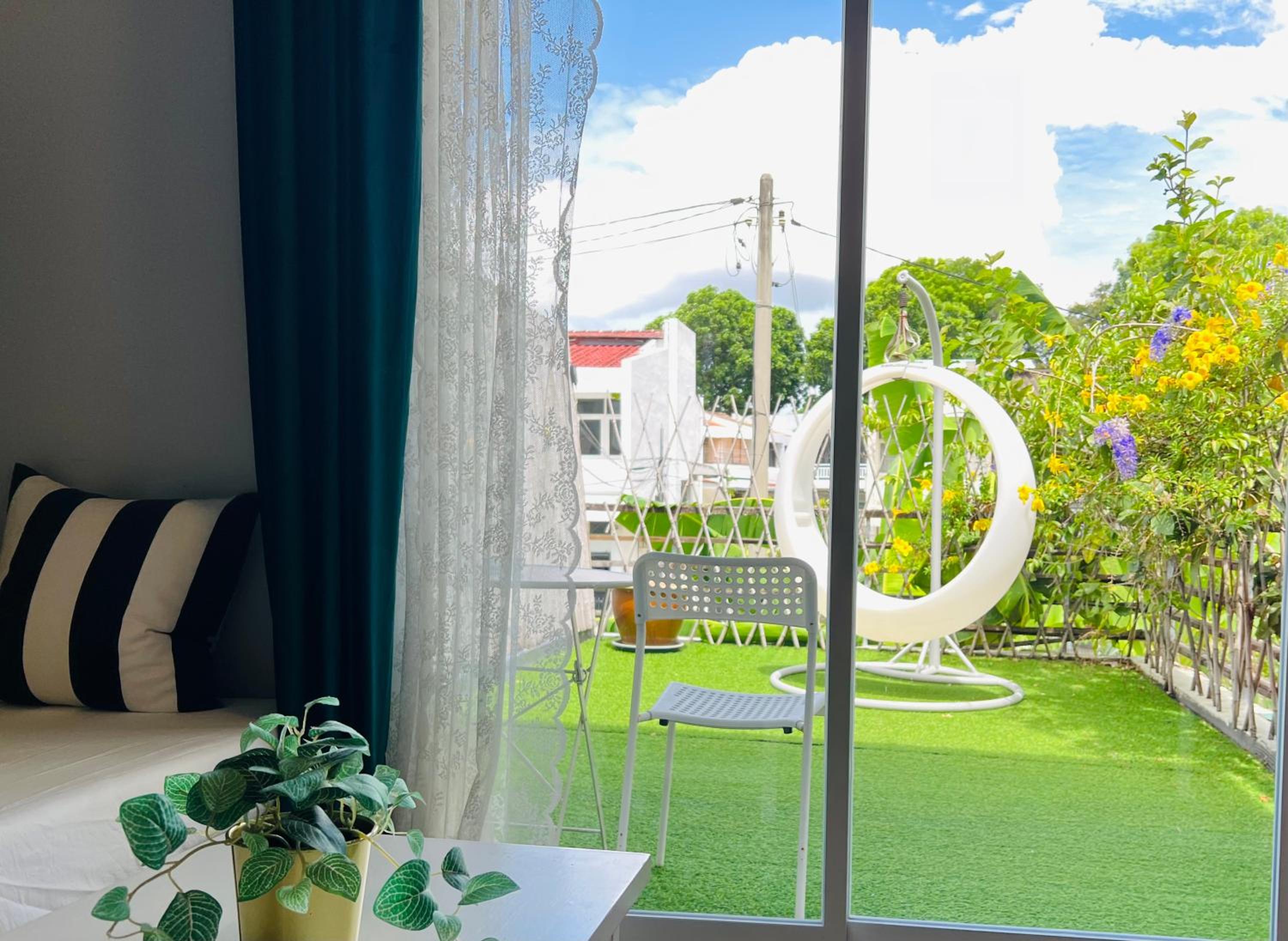 Deluxe Double Room with Balcony photo 3