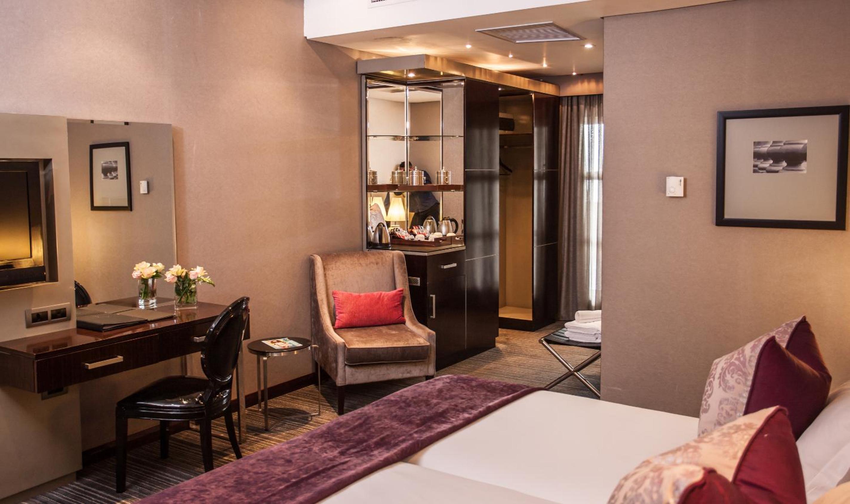 Standard Room photo 2