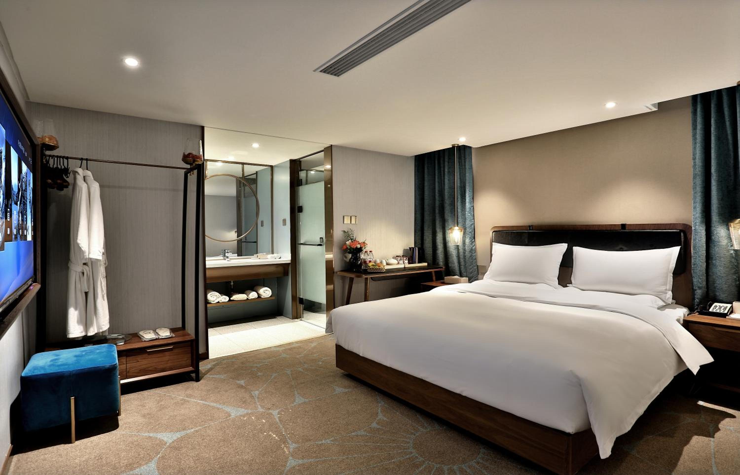 Prefer Queen Room