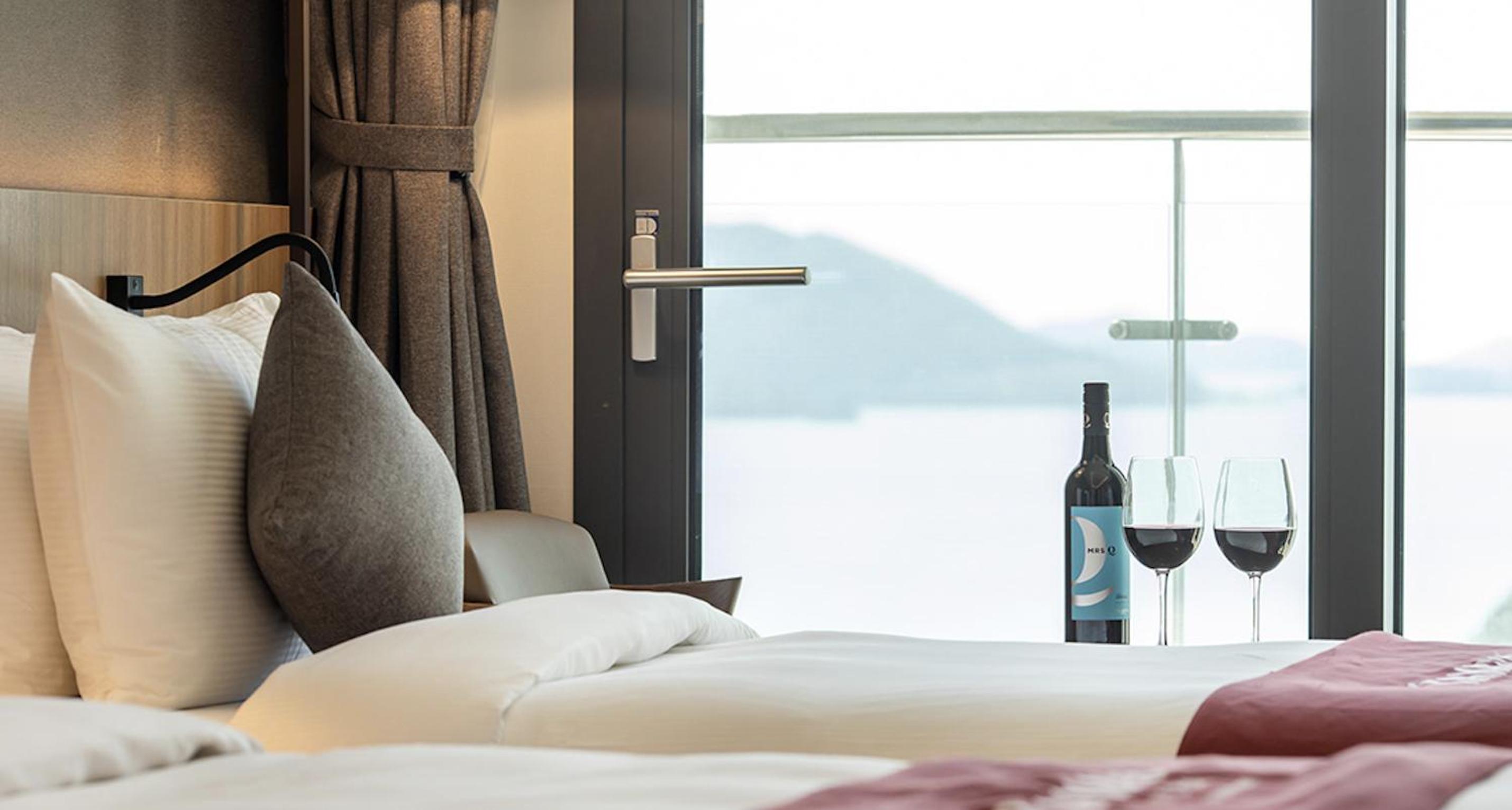 Premier Twin Room With Oean View - Photo 2