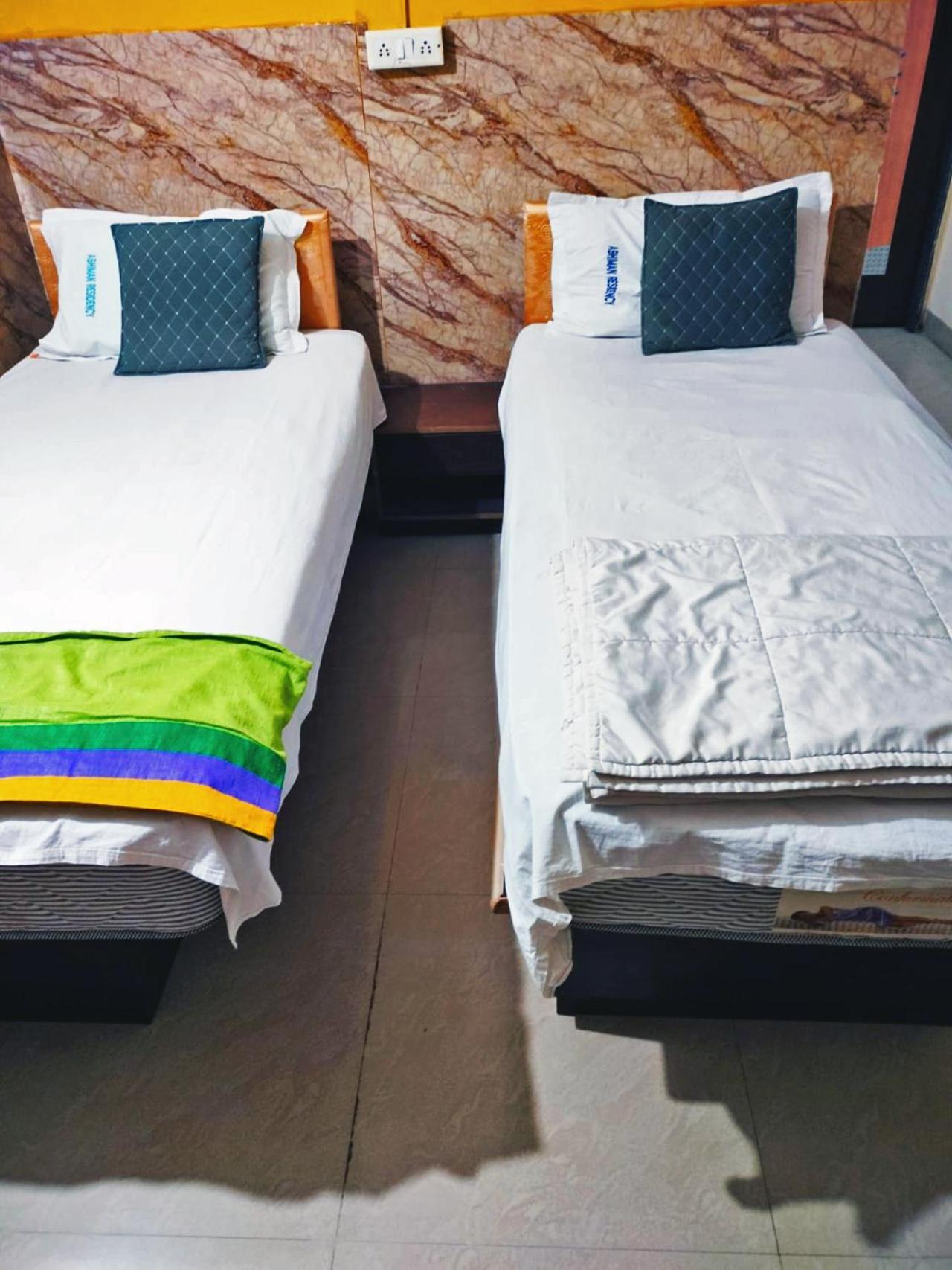Budget Double Room - Photo 3