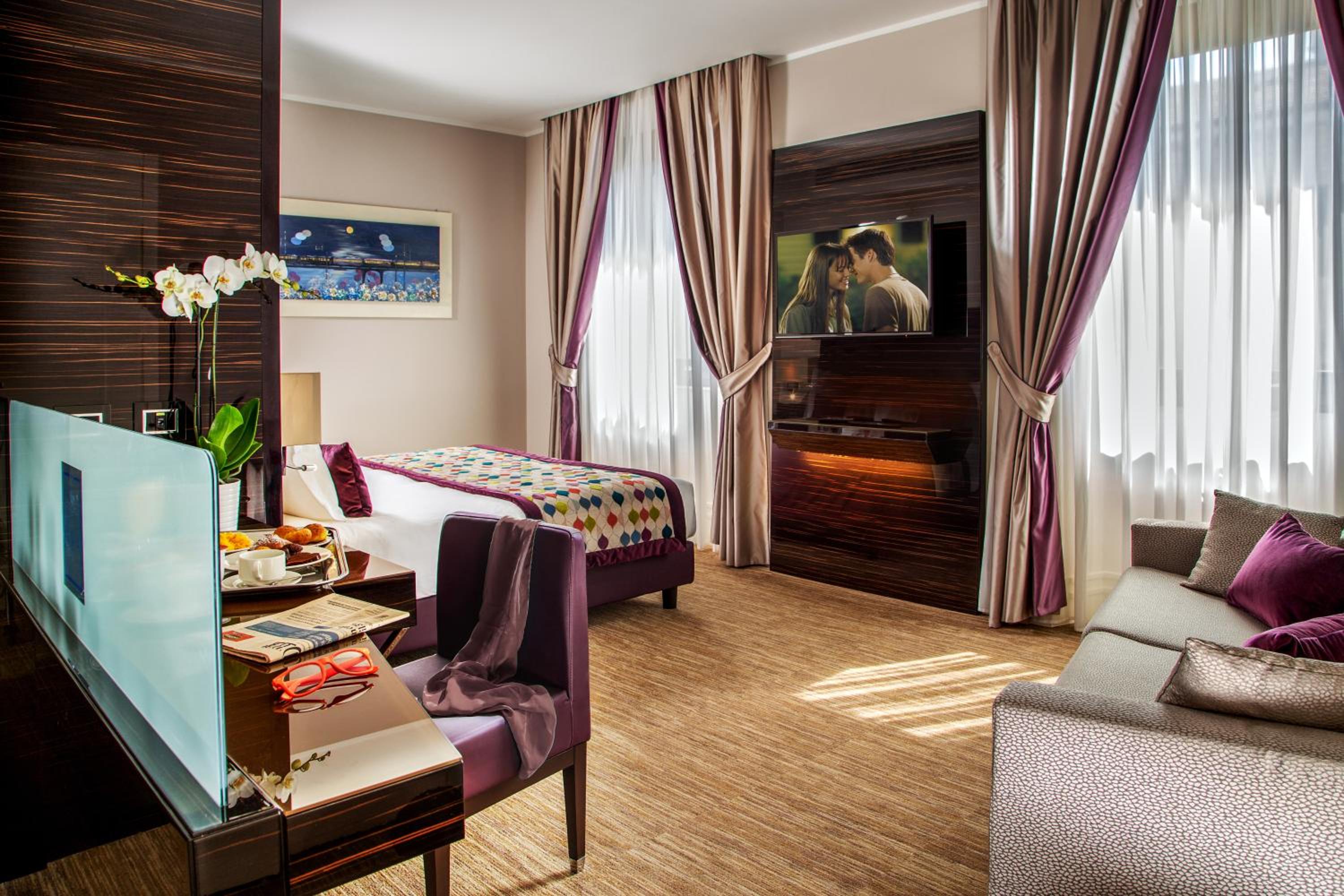Executive Double or Twin Room thumbnail 5