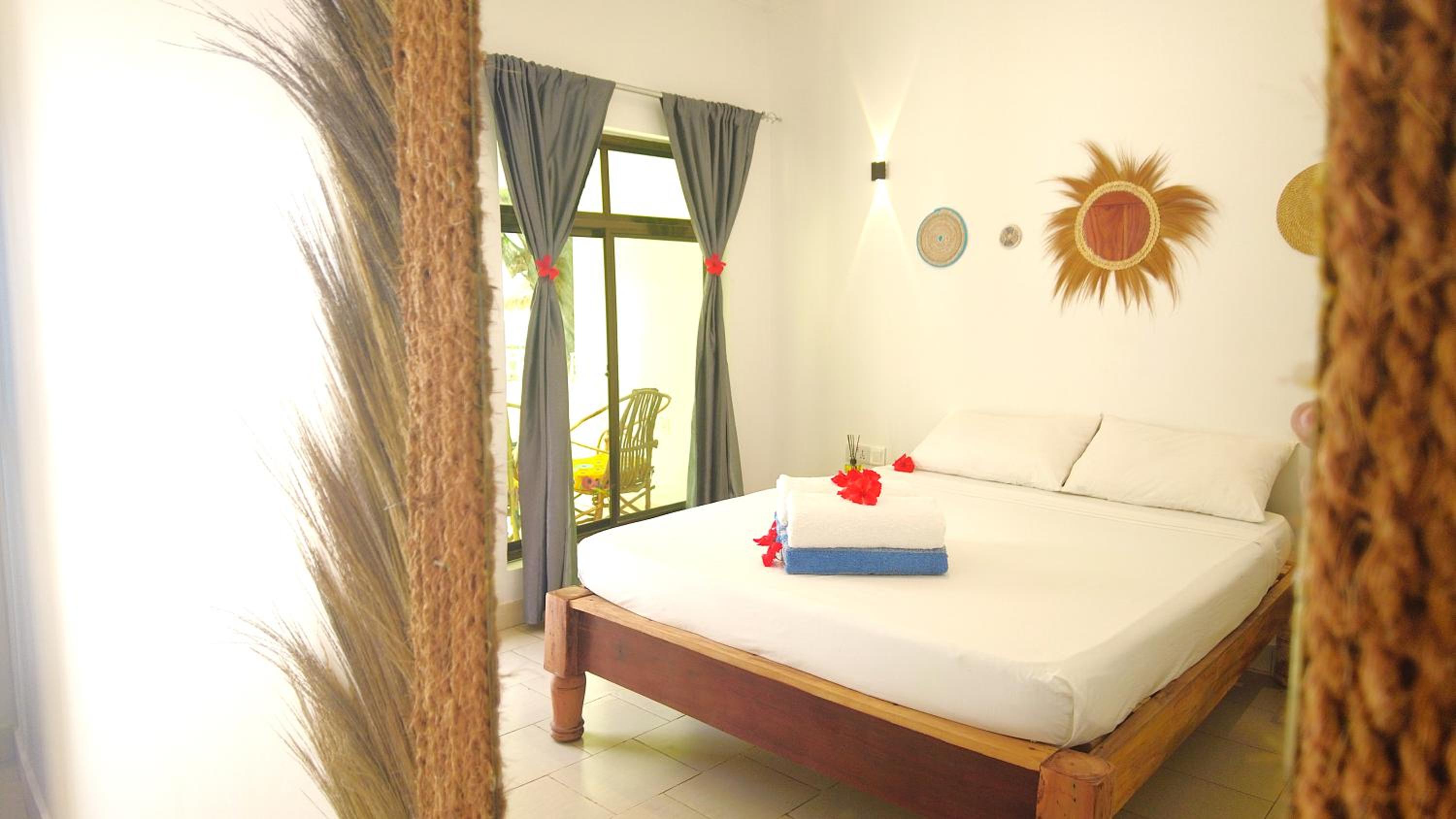 Double Room with Sea View - Photo 20