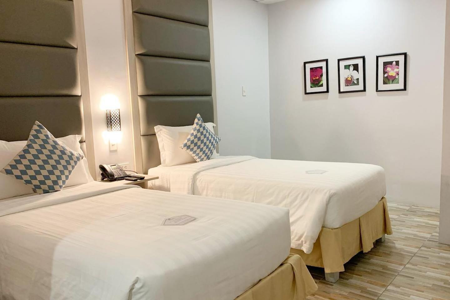 Standard Twin Room photo 3