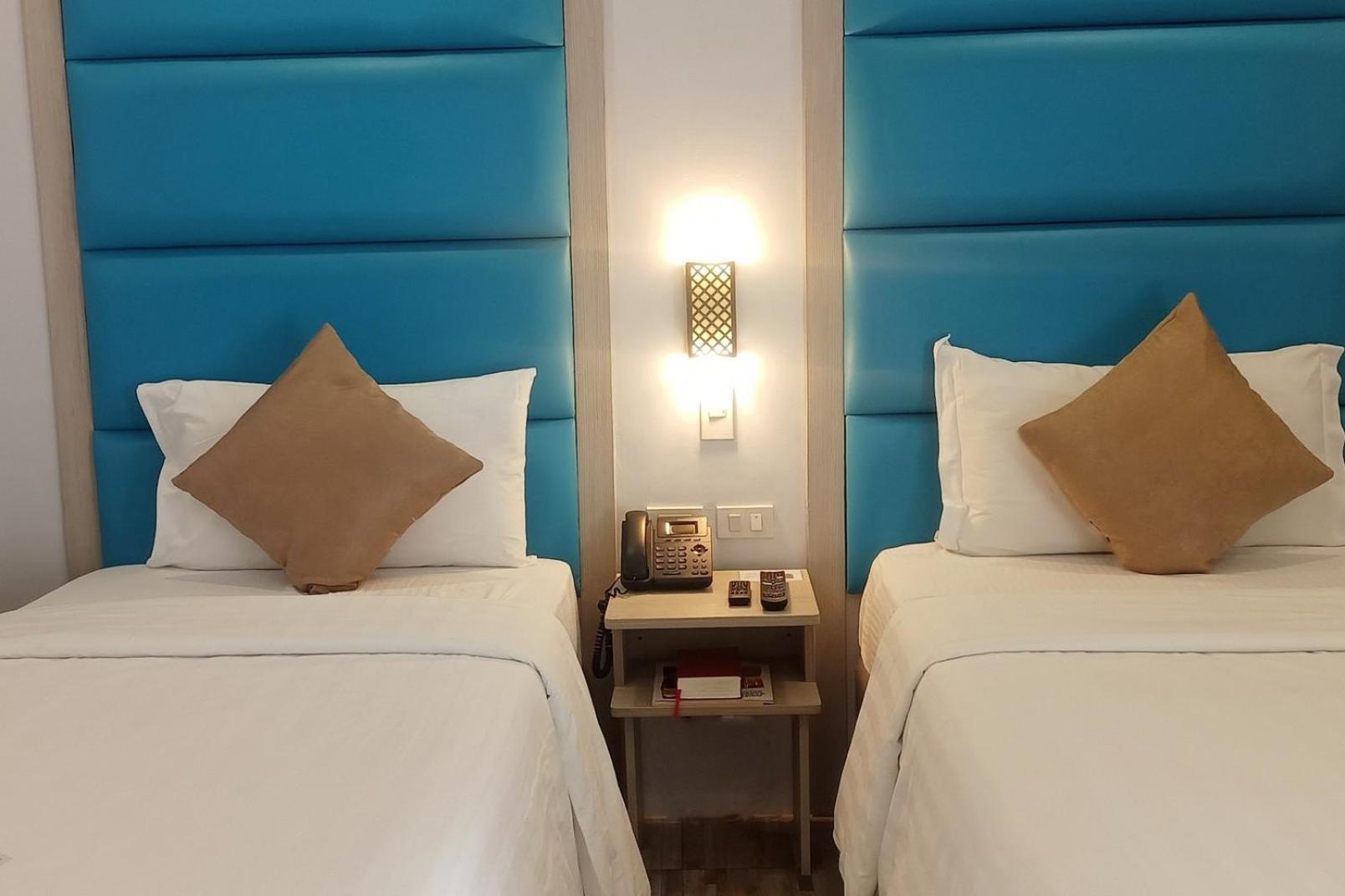 Standard Twin Room photo 2