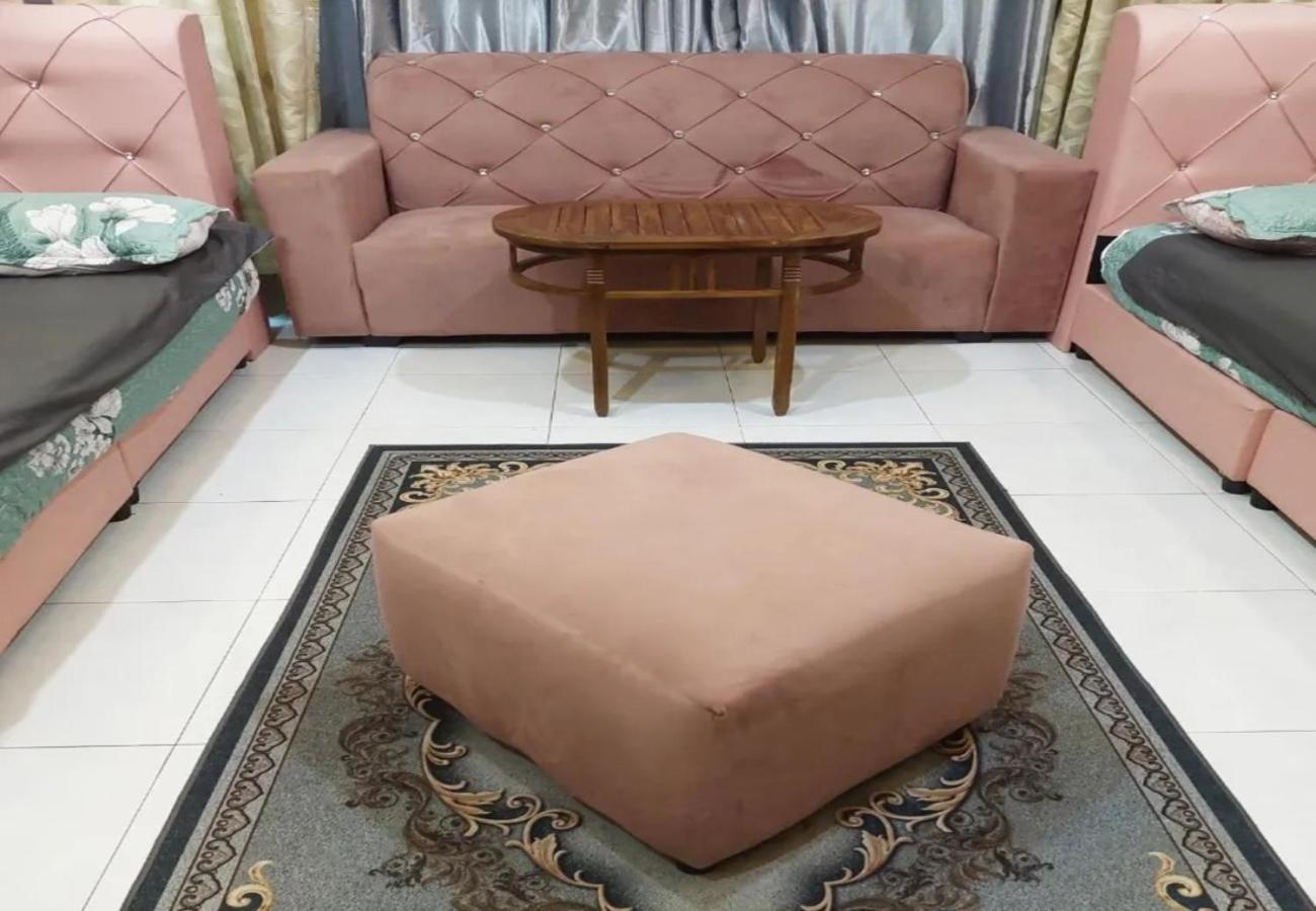 Deluxe Family Room photo 3
