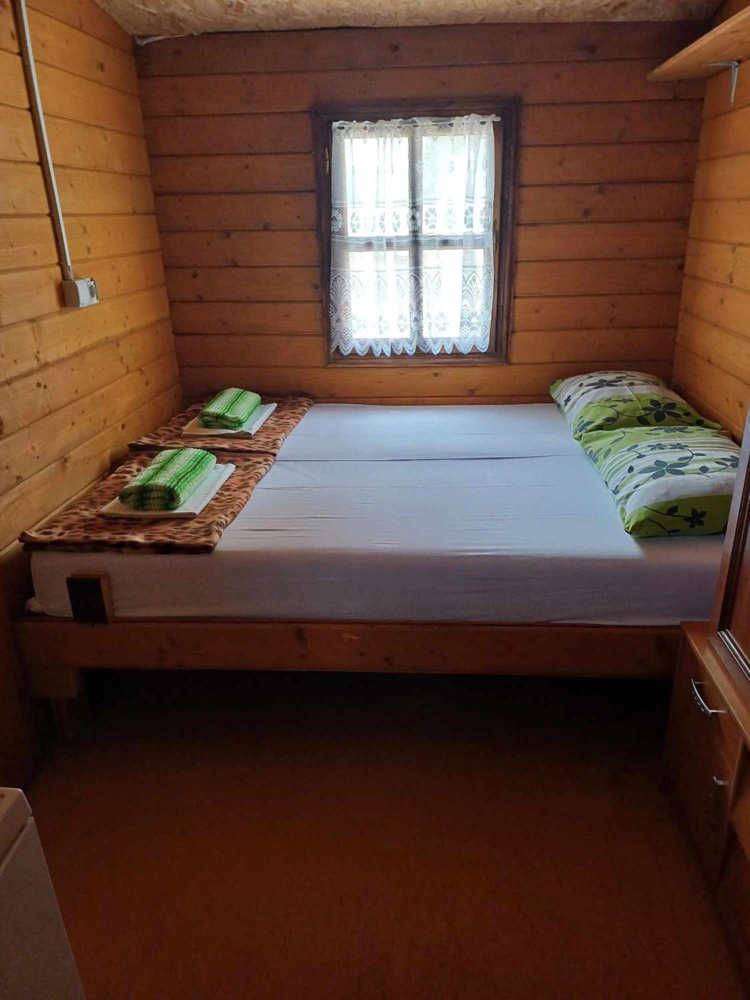 Economy Quadruple Room photo 1
