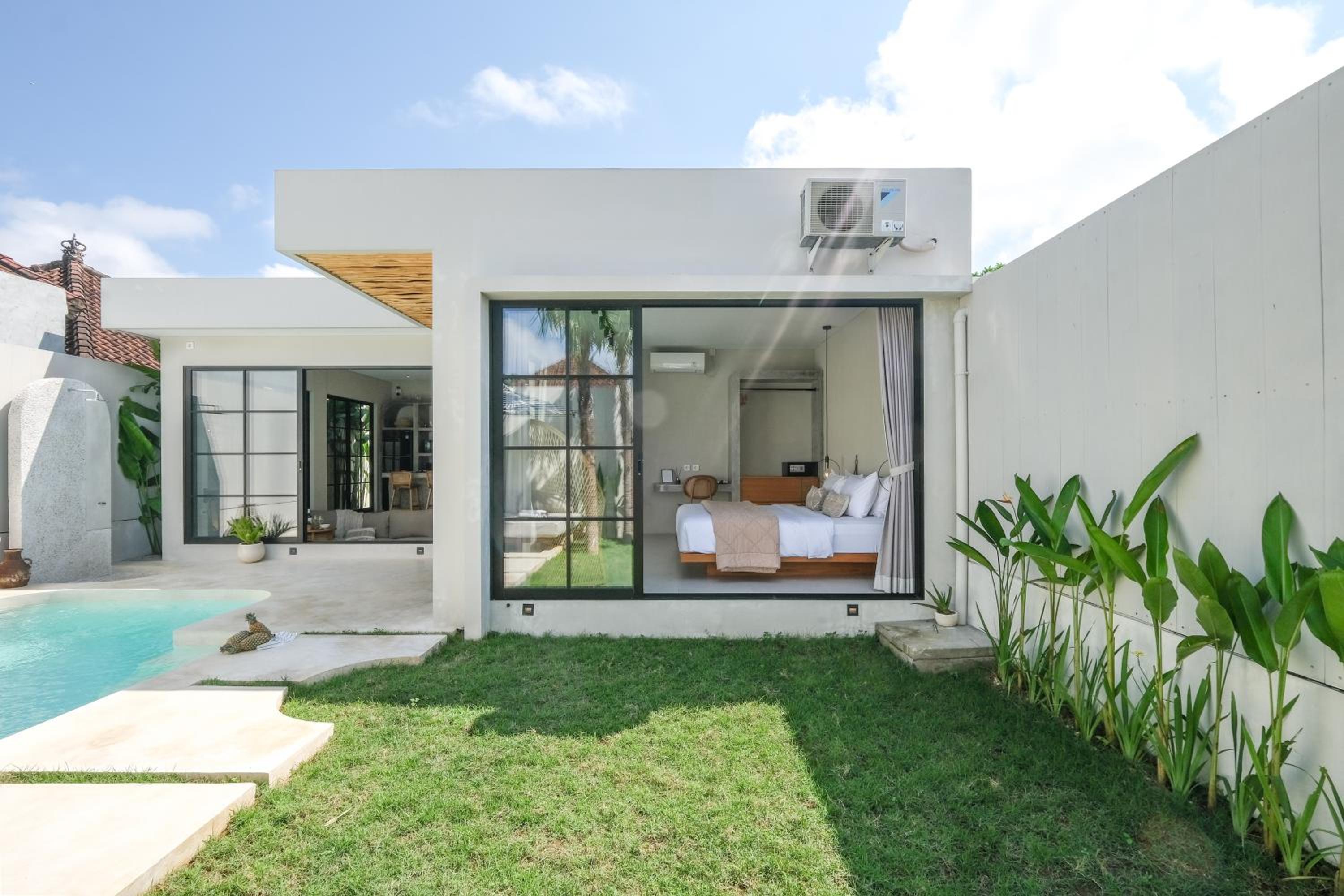 Two-Bedroom Villa photo 3