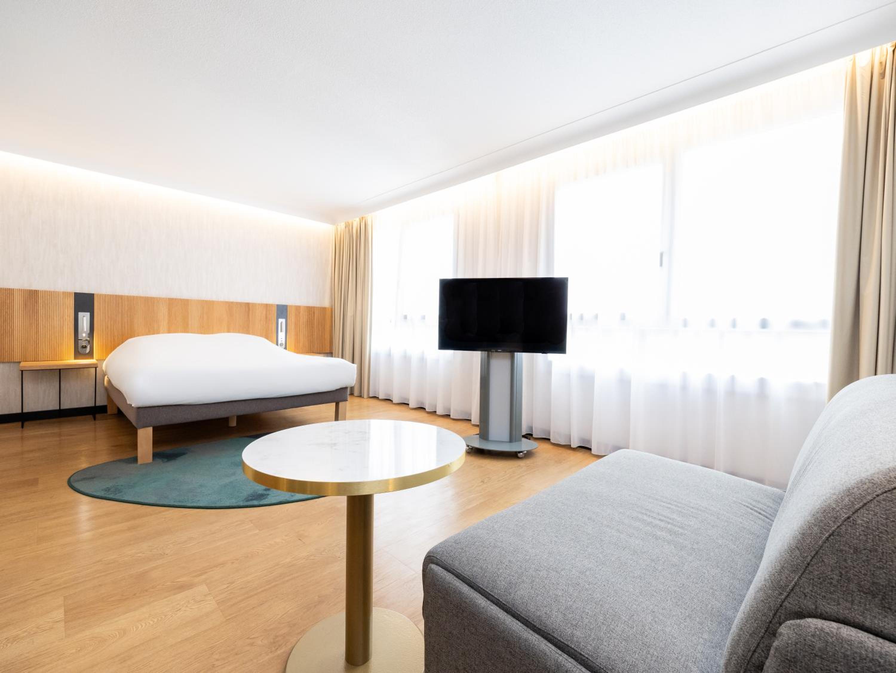 Standard Suite - Photo 20