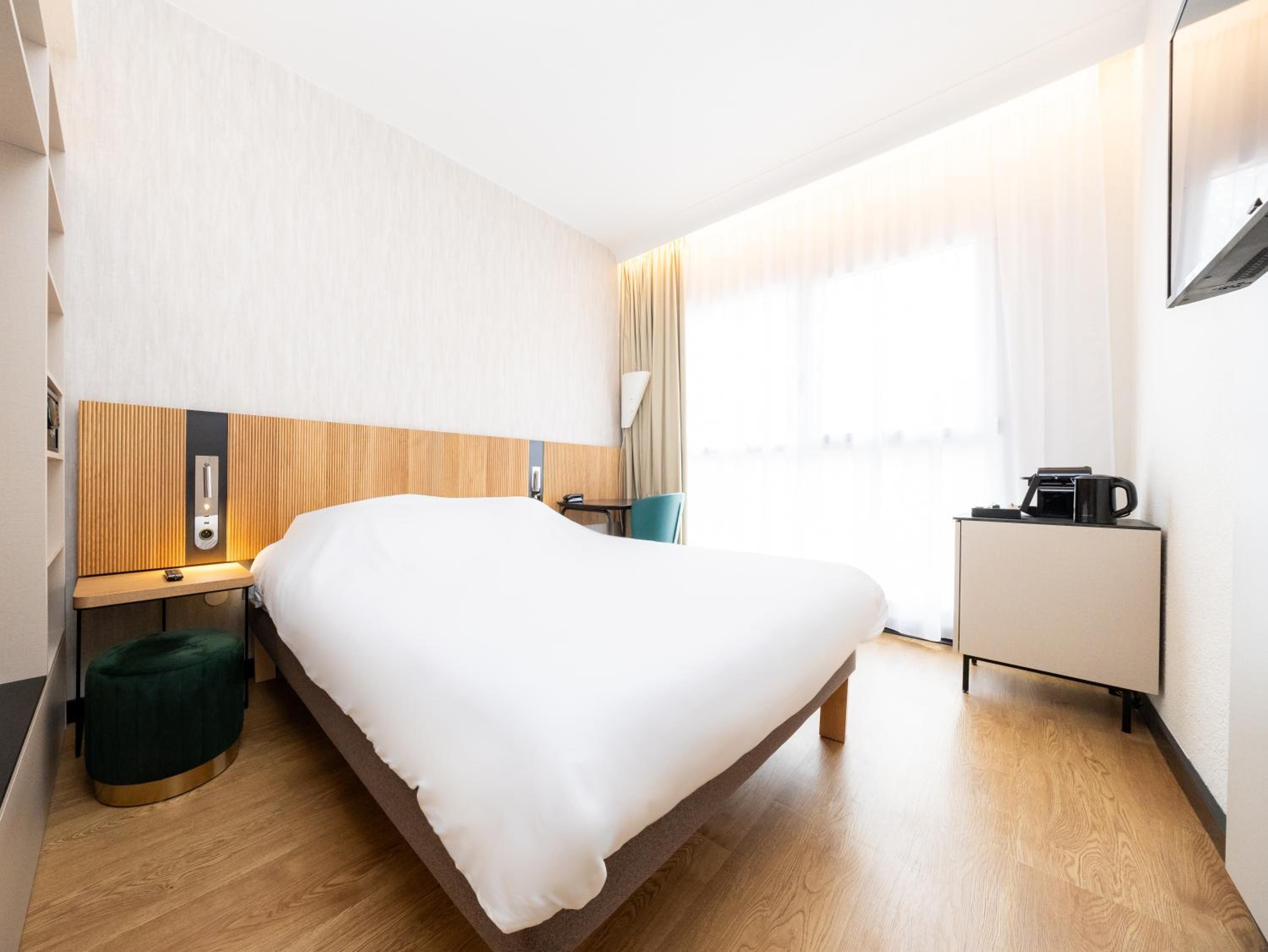 Classic Double Room - Photo 7