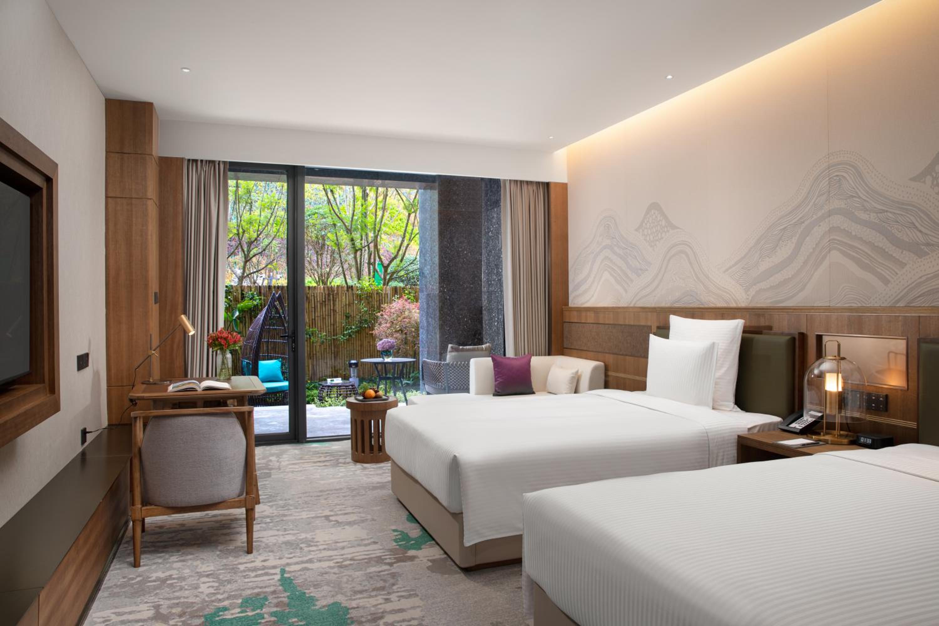 Superior Twin Room with Garden View