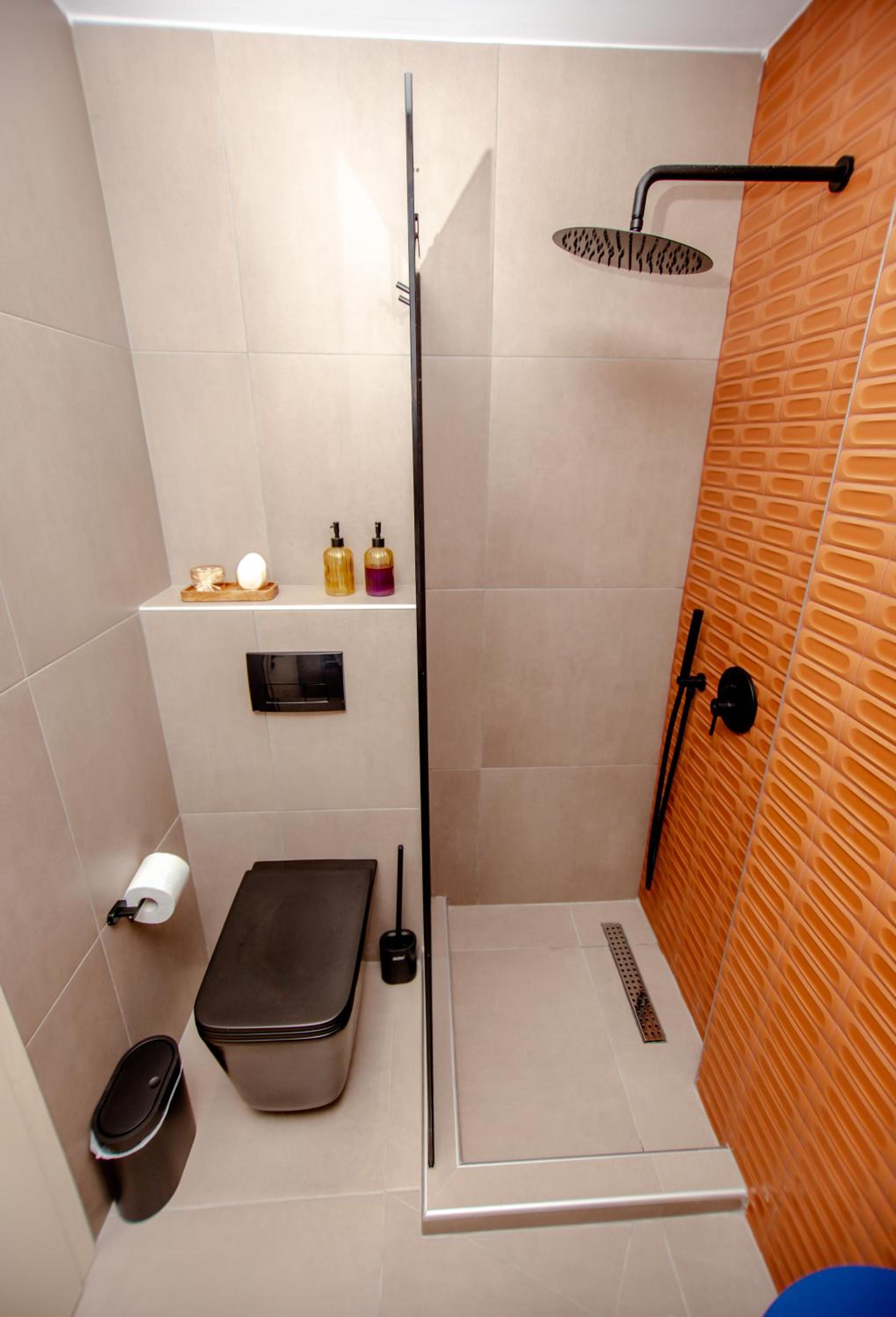Two-Bedroom House photo 2