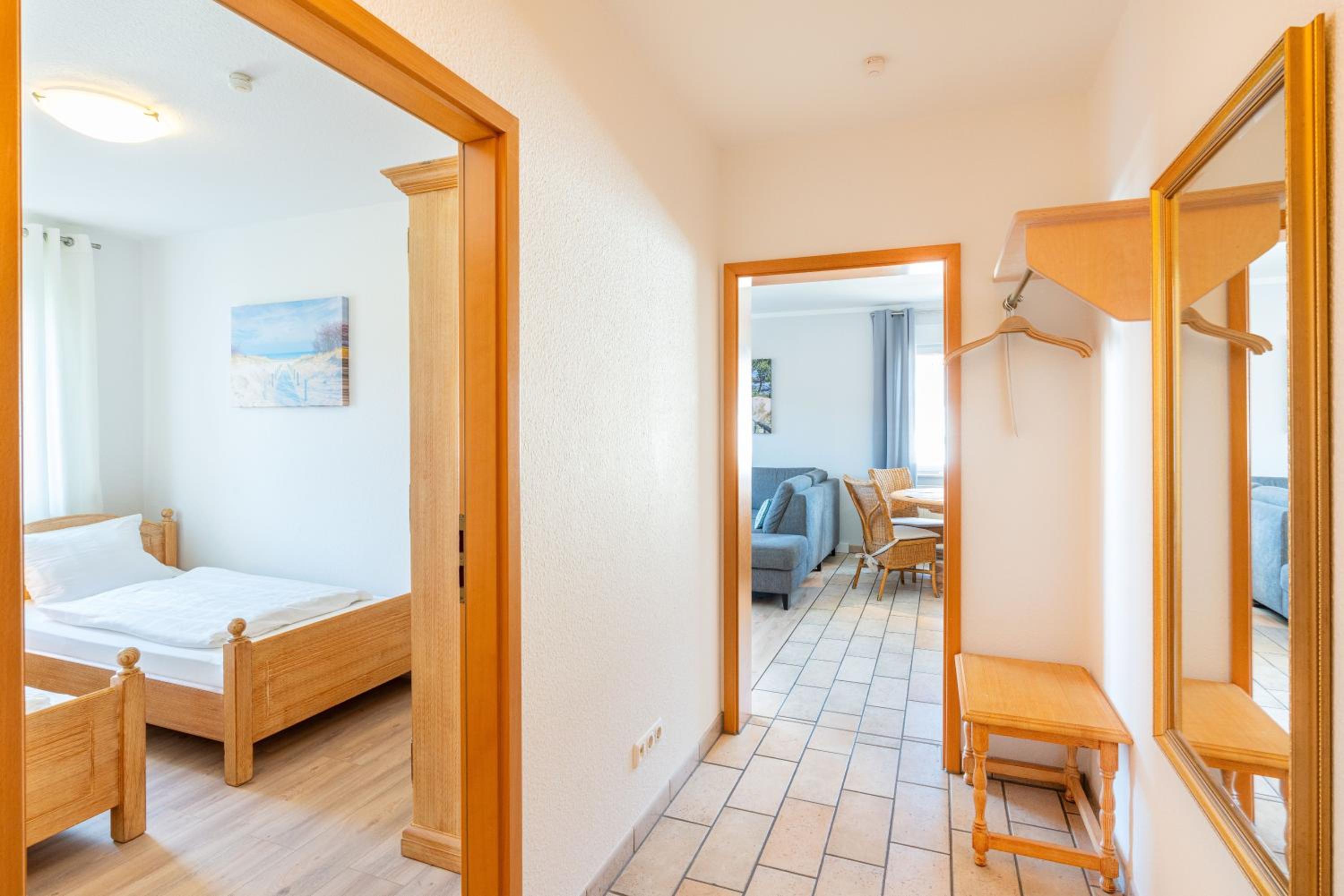 Standard Two-Bedroom Apartment with Balcony photo 3