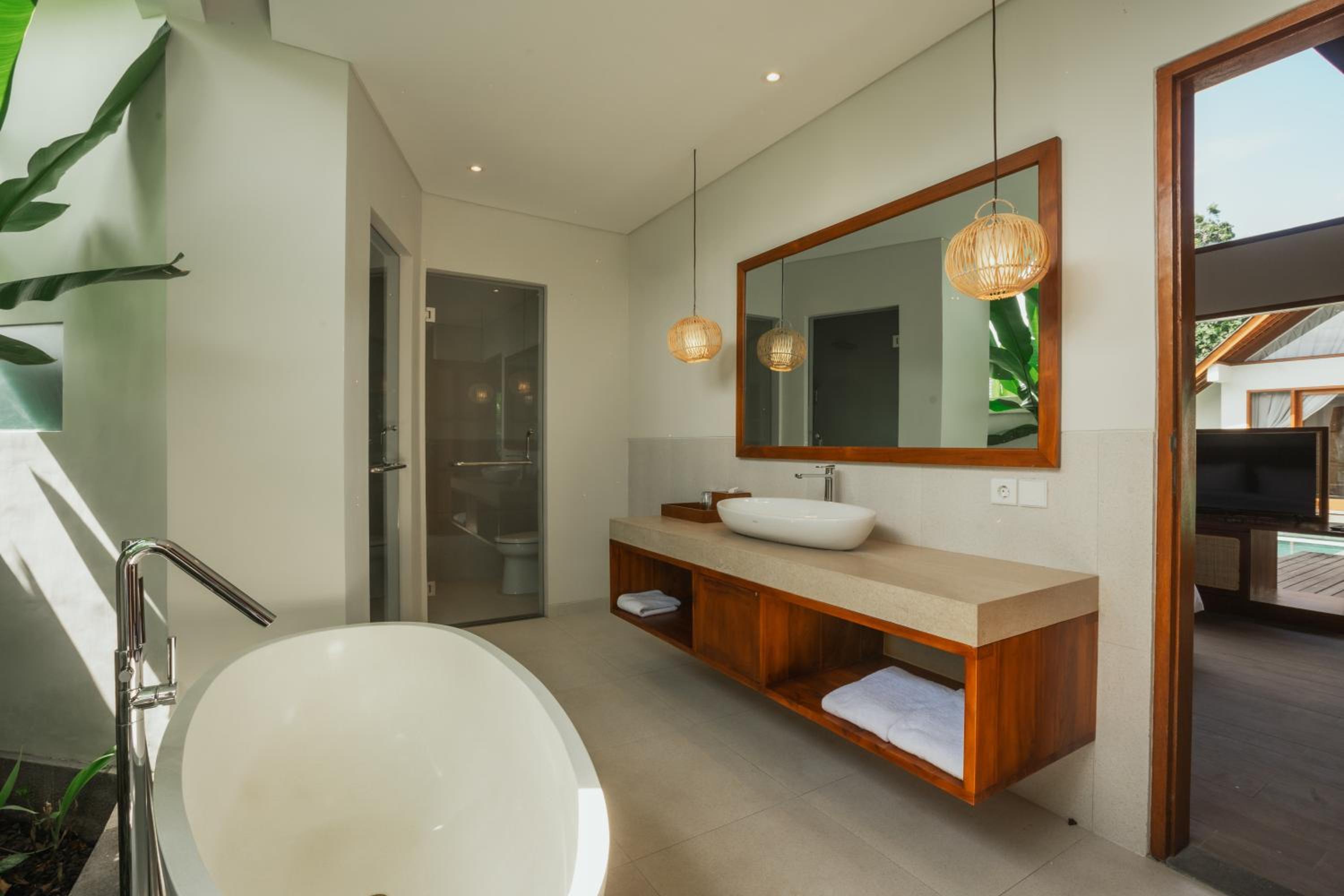 Two-Bedroom Villa with Forest View - Photo 40