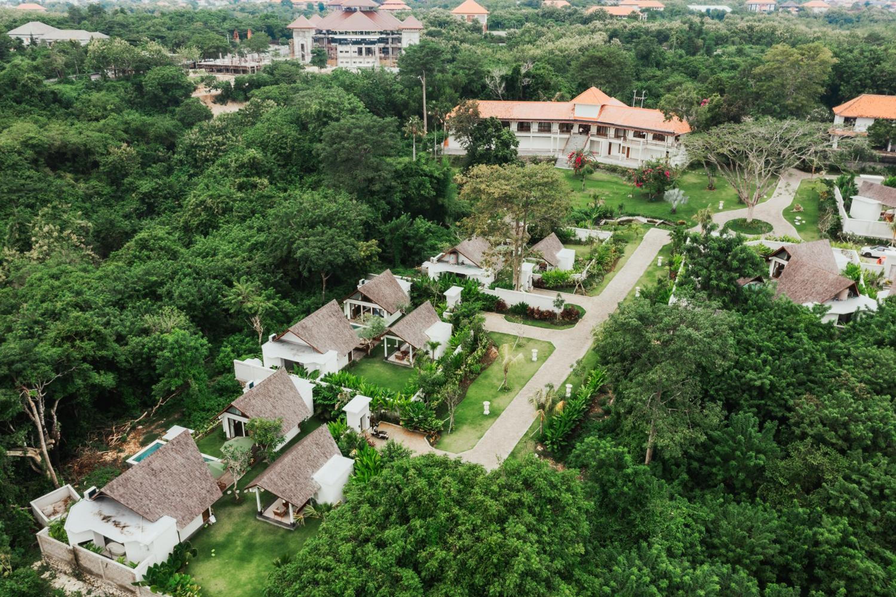 Two-Bedroom Villa with Forest View - Photo 12