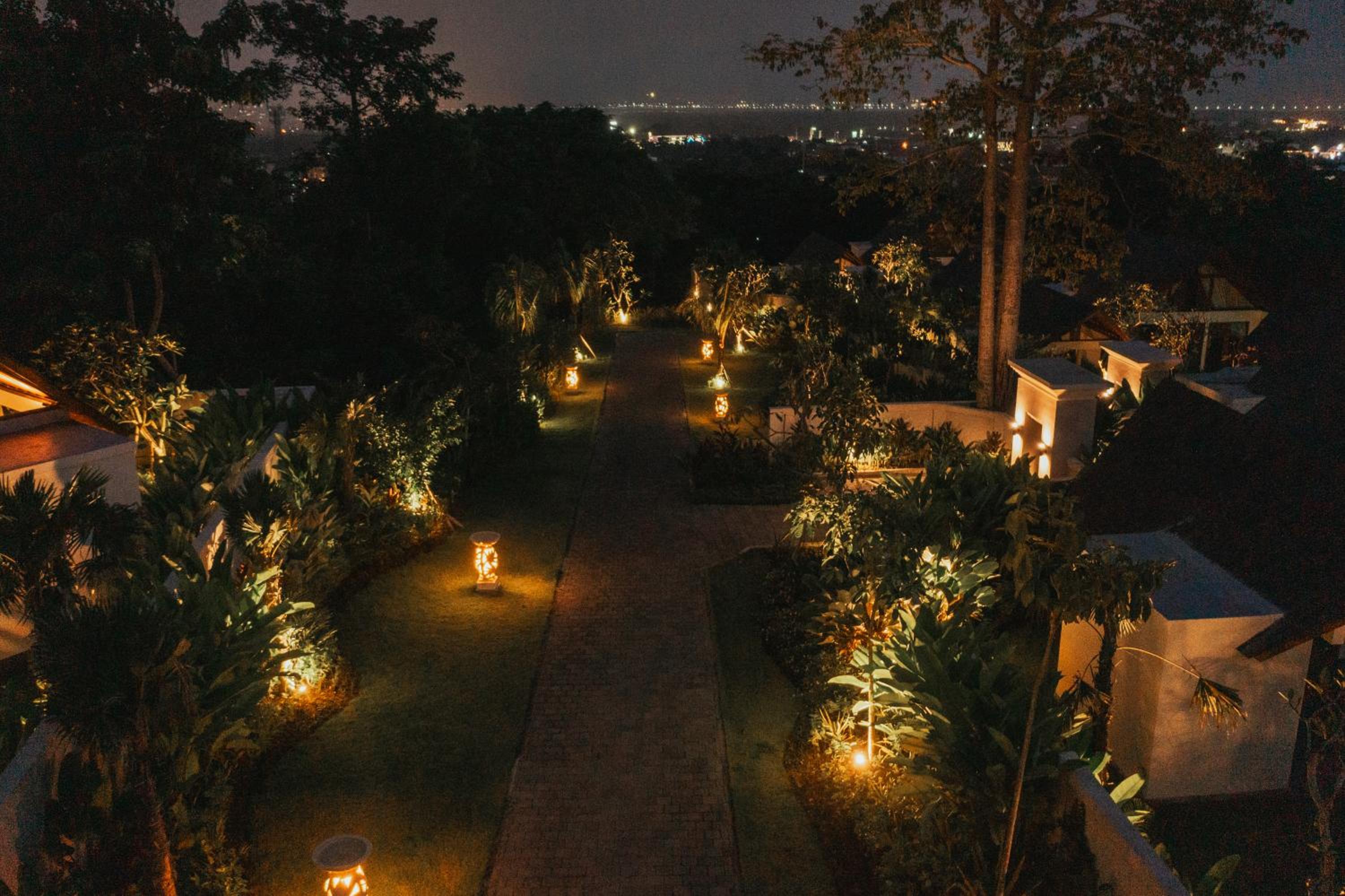 Two-Bedroom Villa with Forest View - Photo 10