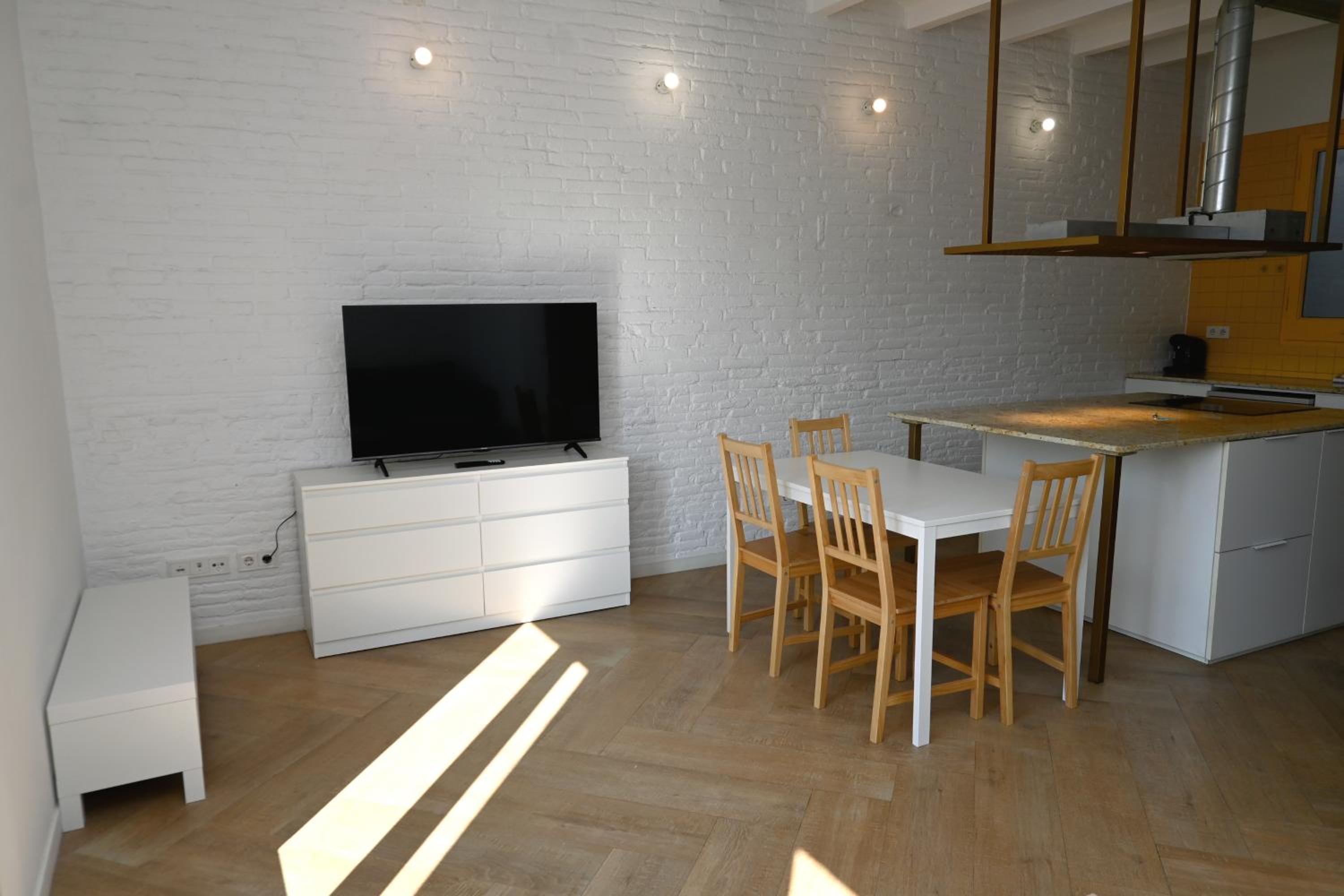 Two-Bedroom Apartment photo 3