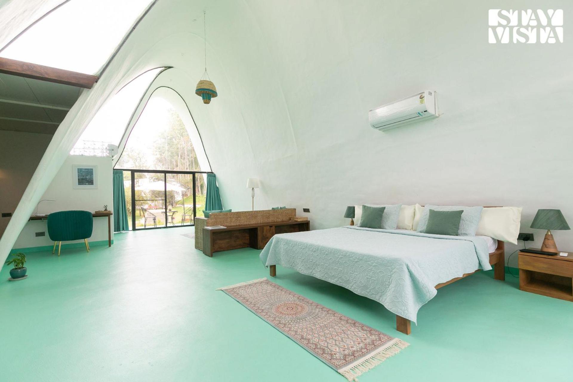 Villa photo 1