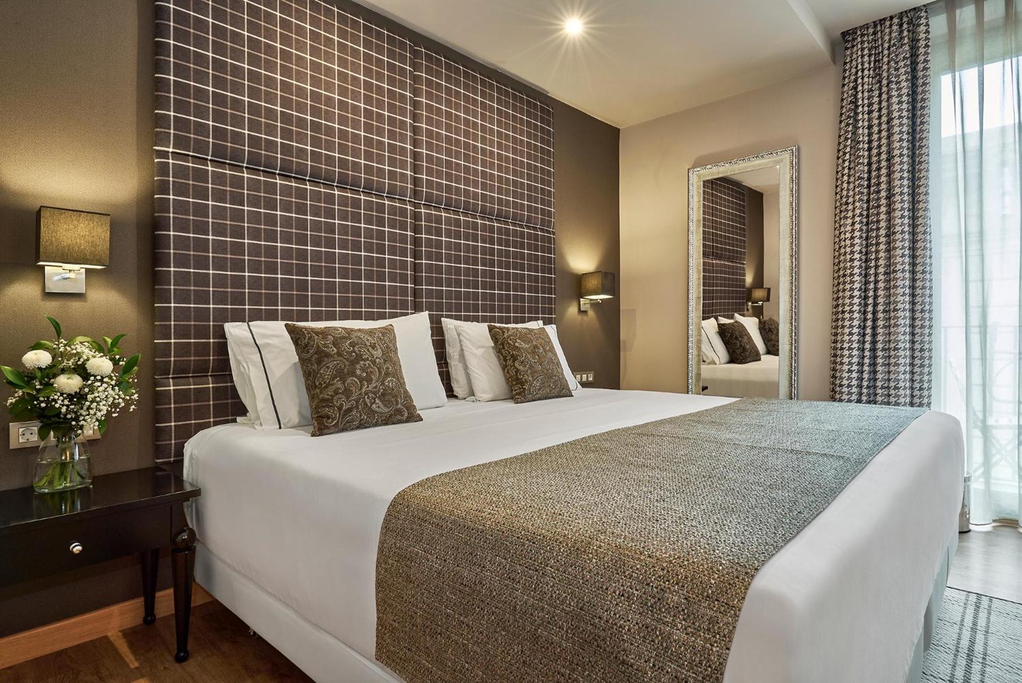 Superior Double or Twin Room with Balcony photo 3