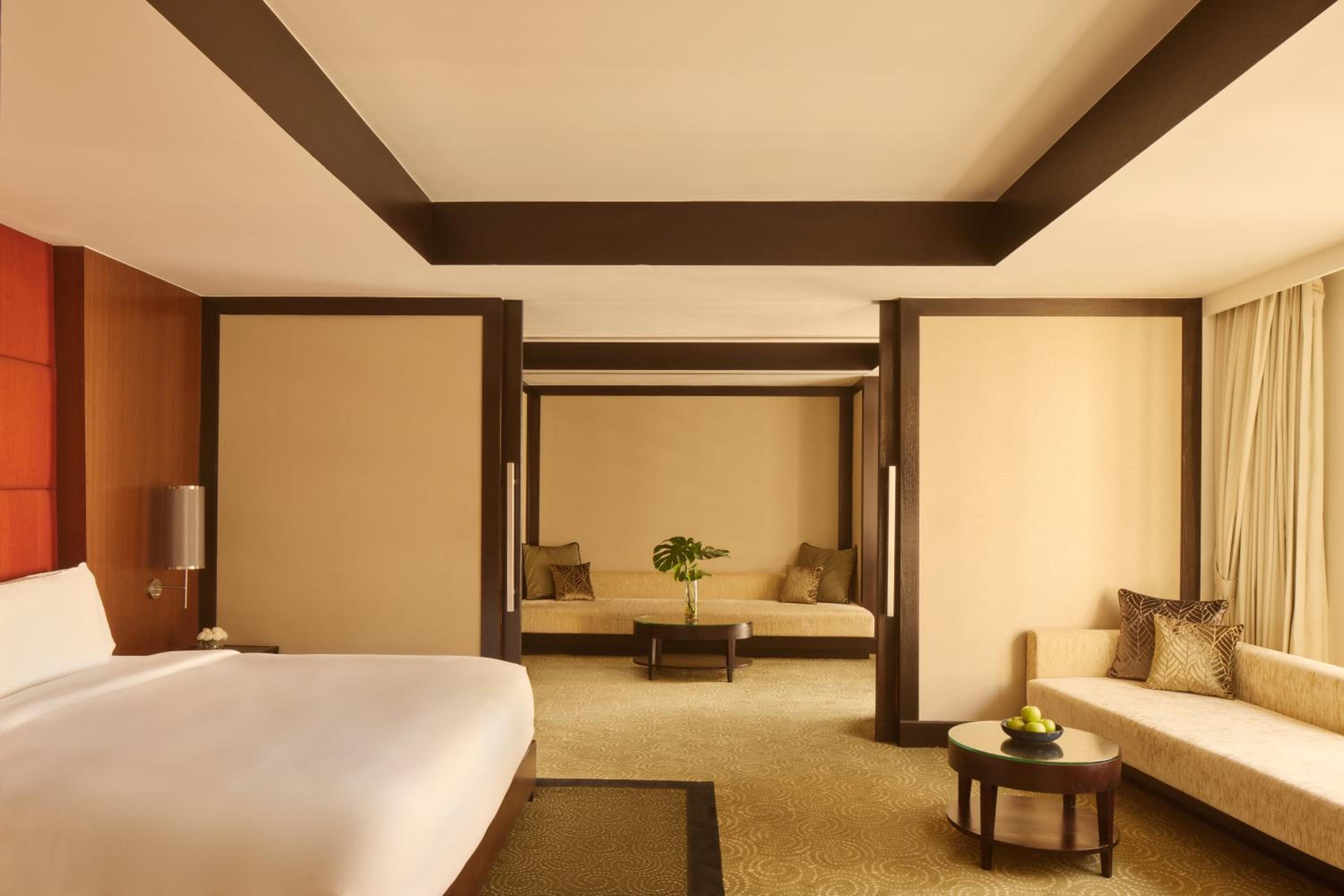 One-Bedroom Serenity Suite thumbnail 5