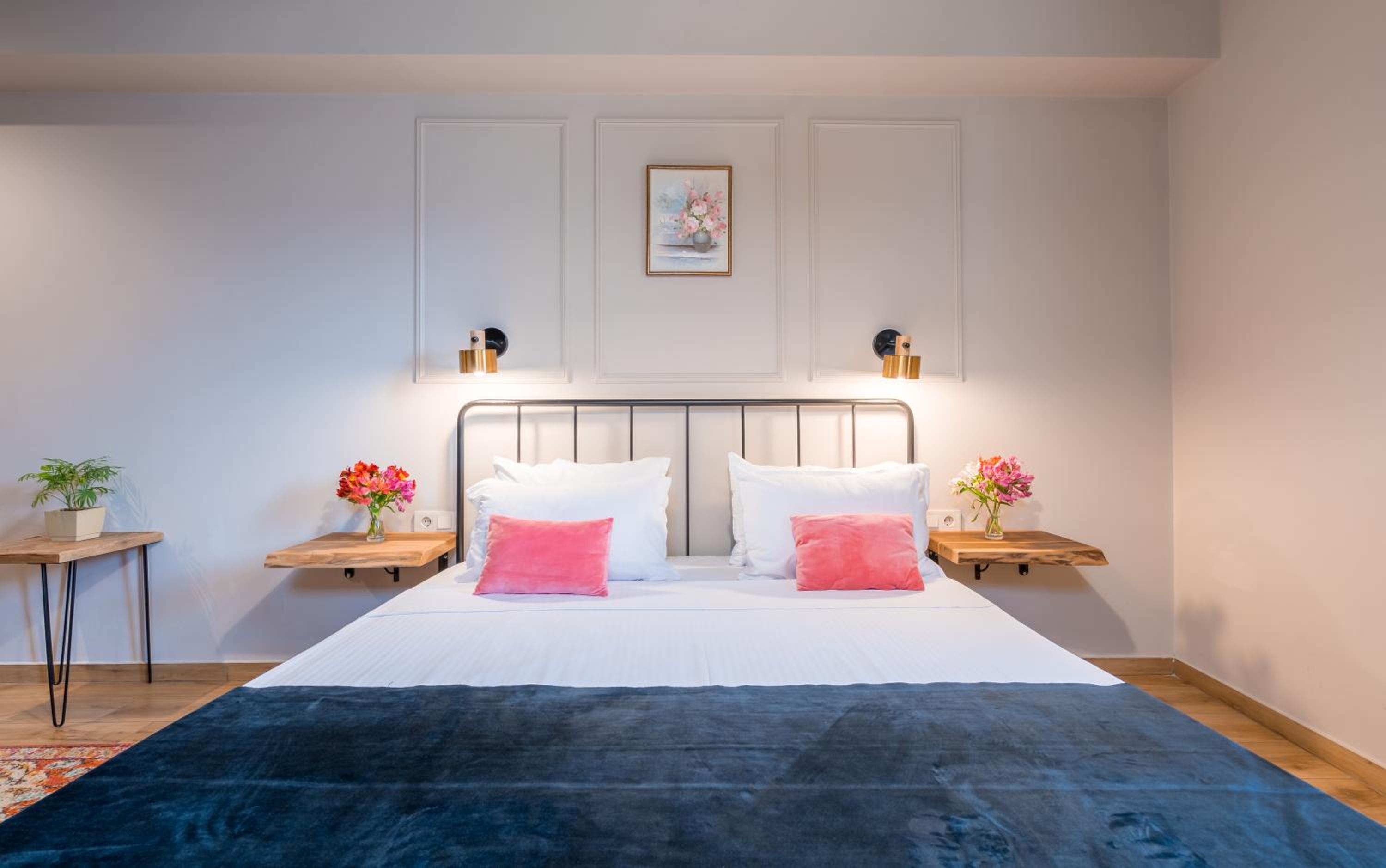 Budget Double Room - Photo 4