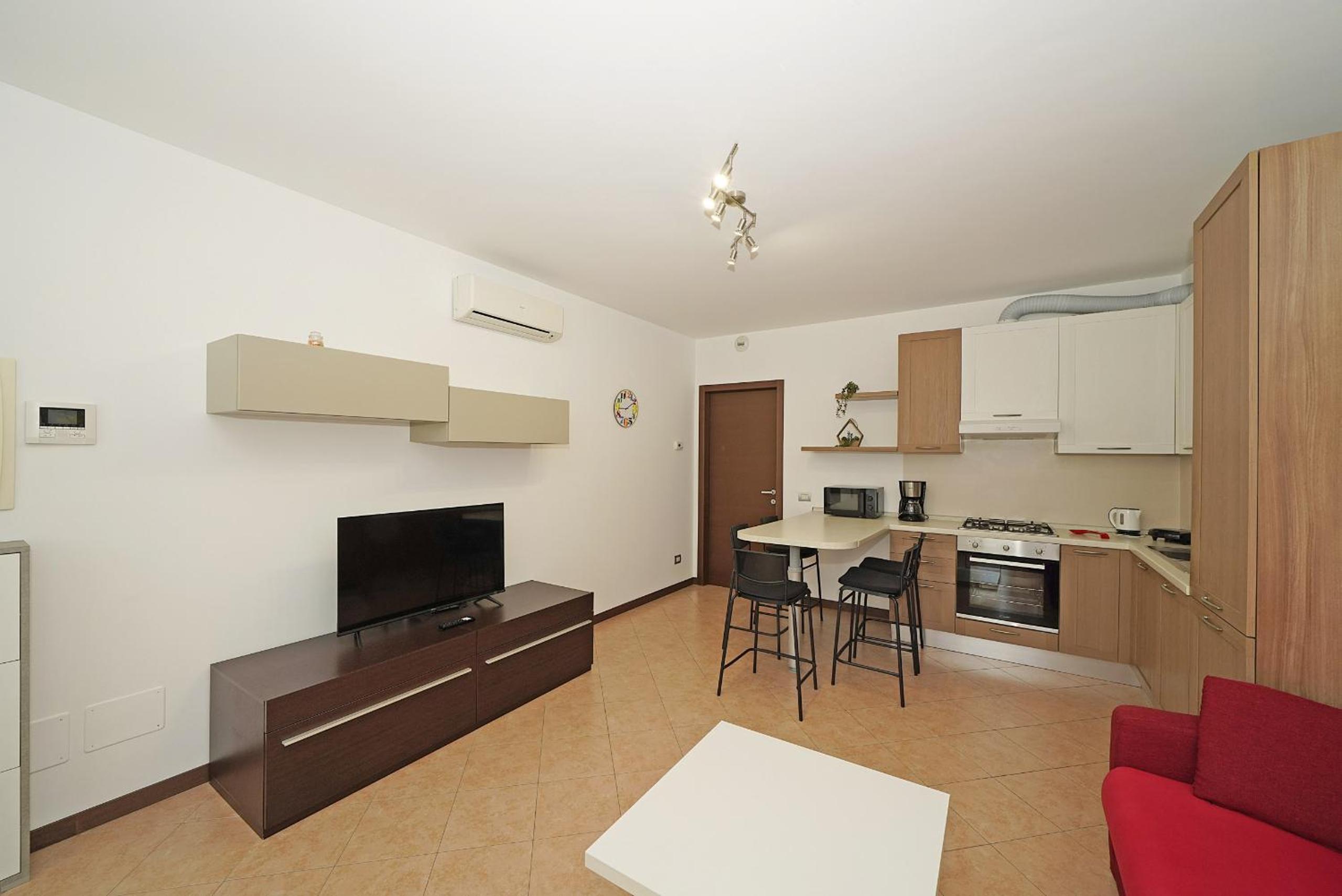 Apartment photo 1