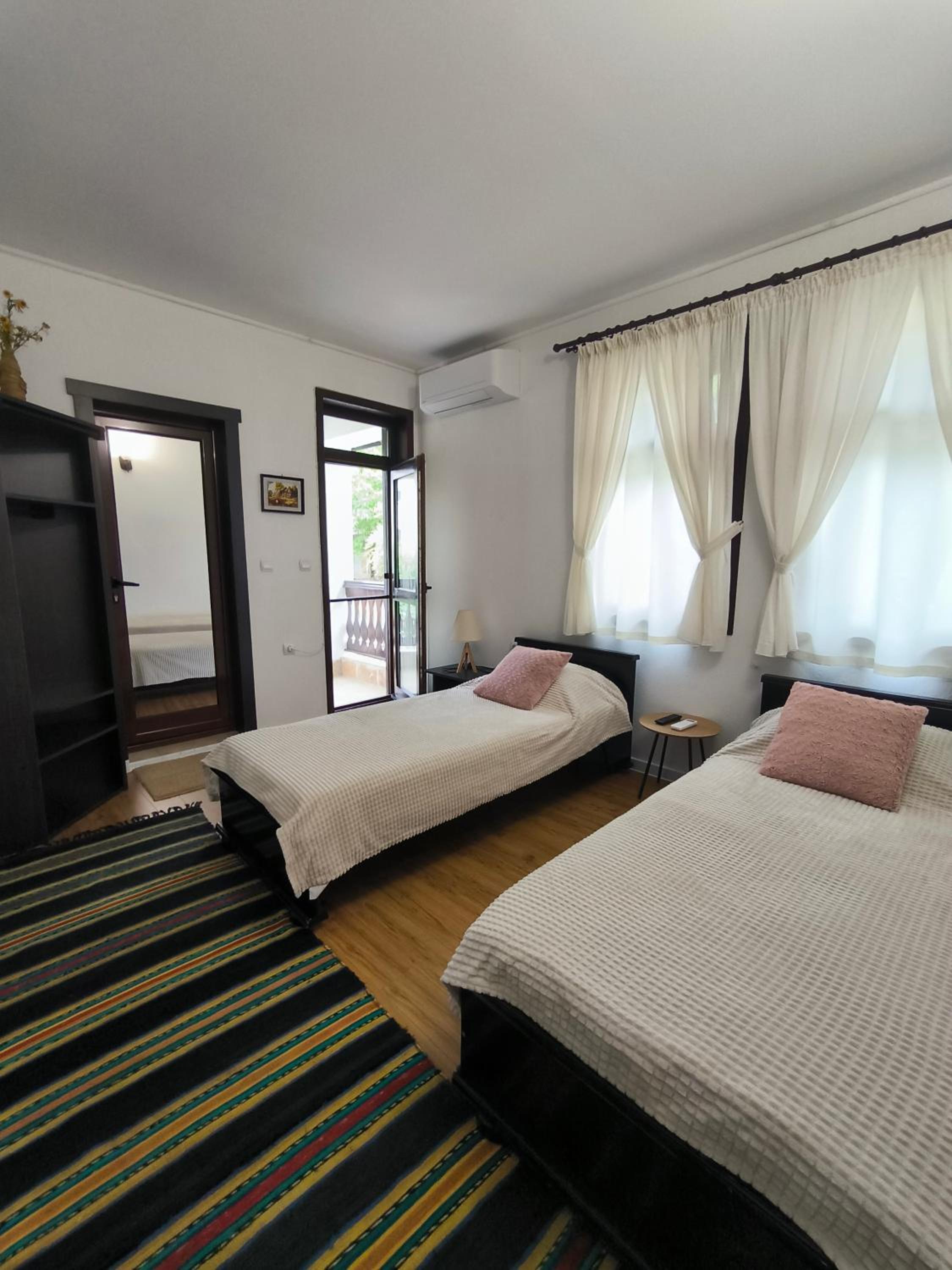 Twin Room with Balcony photo 2