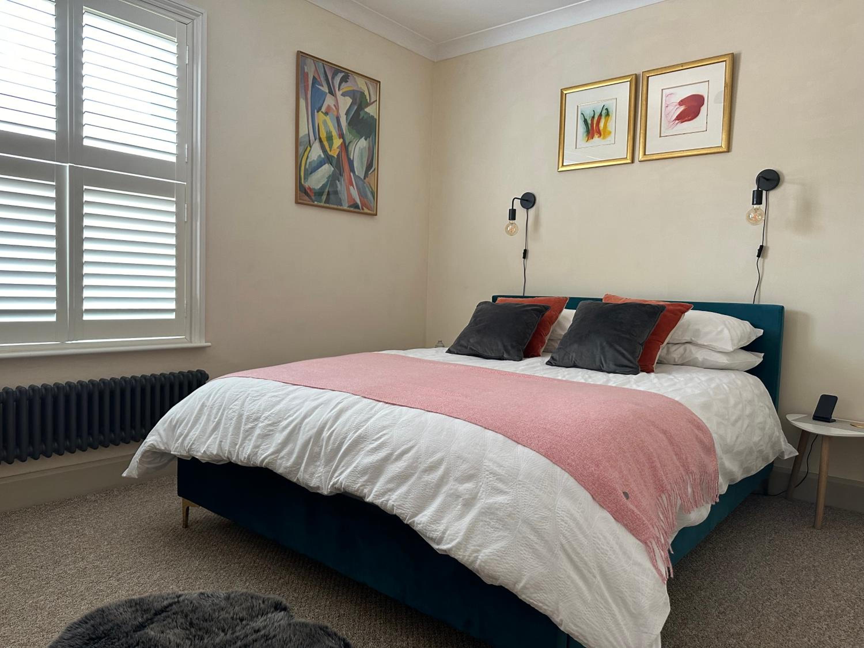 Two-Bedroom House photo 2
