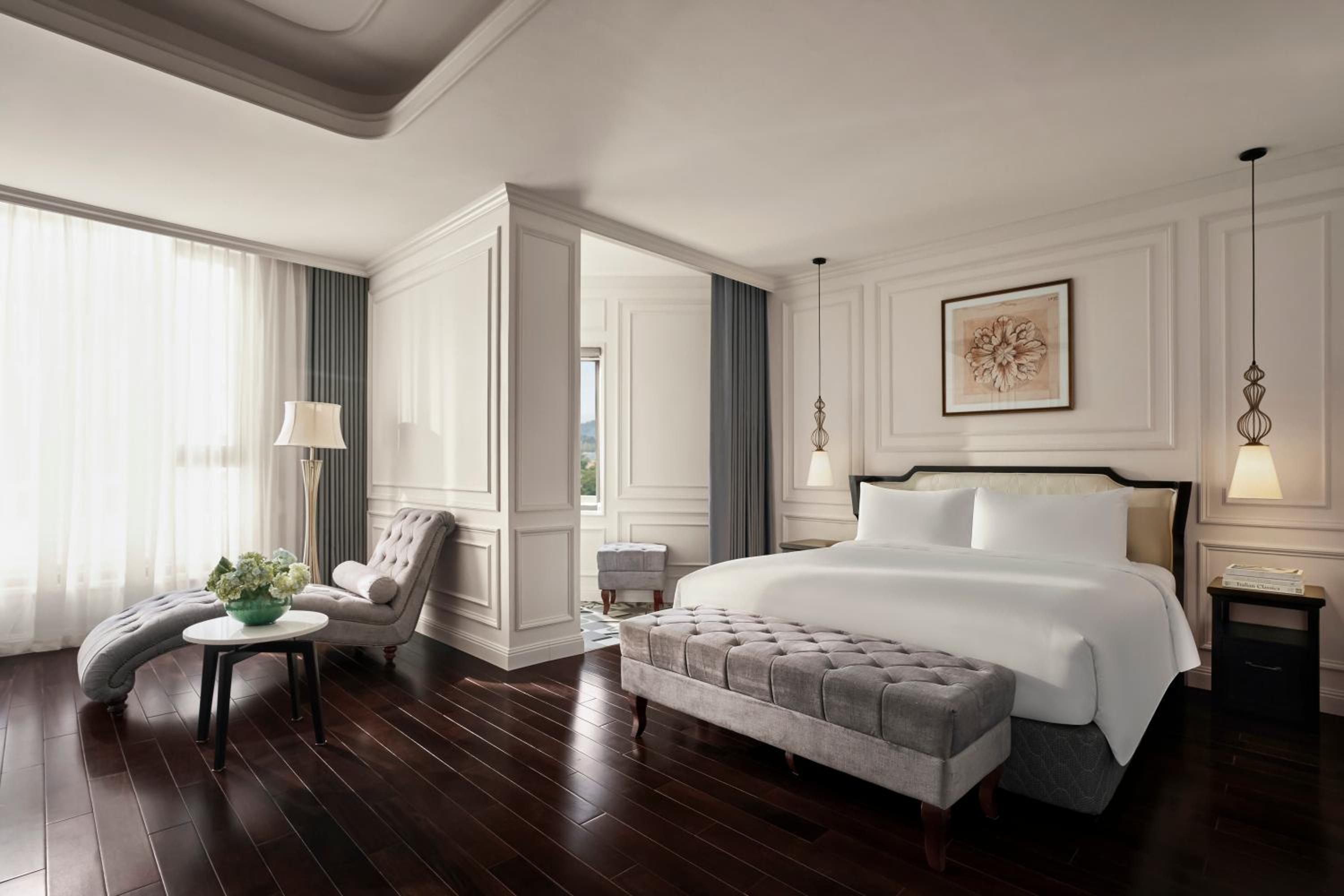 Large Double Room photo 2