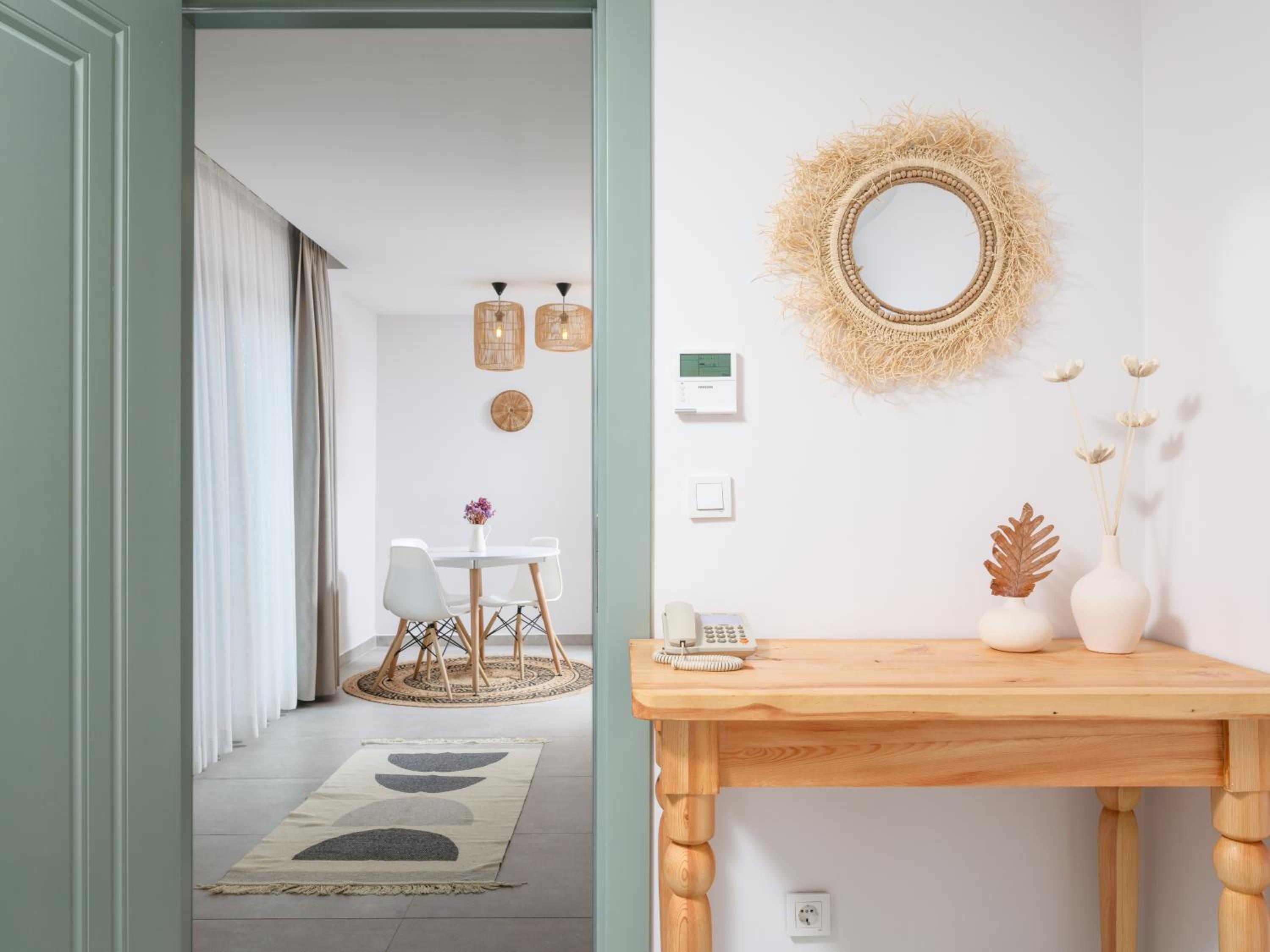 Junior Suite with Garden View - Photo 1
